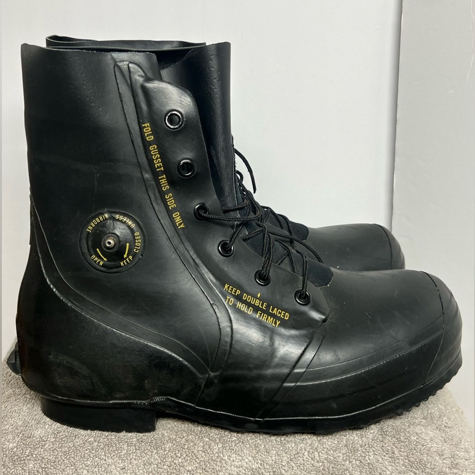 Bata Vintage 1979 Bata Boots US Military Mickey Mouse Men's 14 W Size US 14 / EU 47 - 2 Thumbnail