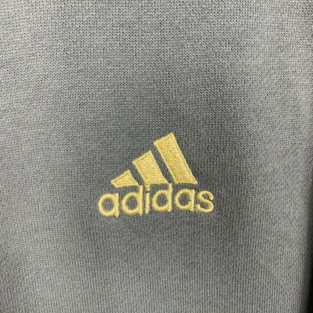 Adidas Vintage ADIDAS Embroidery Small Logo Sweatshirt #1740-C77 Size US L / EU 52-54 / 3 - 10 Thumbnail