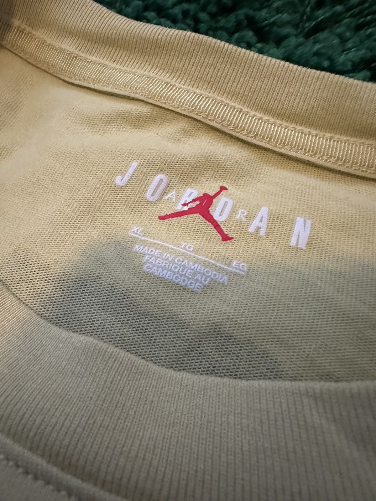 Jordan Brand × Travis Scott Jordan x Cactus Jack Yellow Tee XL Size US XL / EU 56 / 4 - 3 Thumbnail