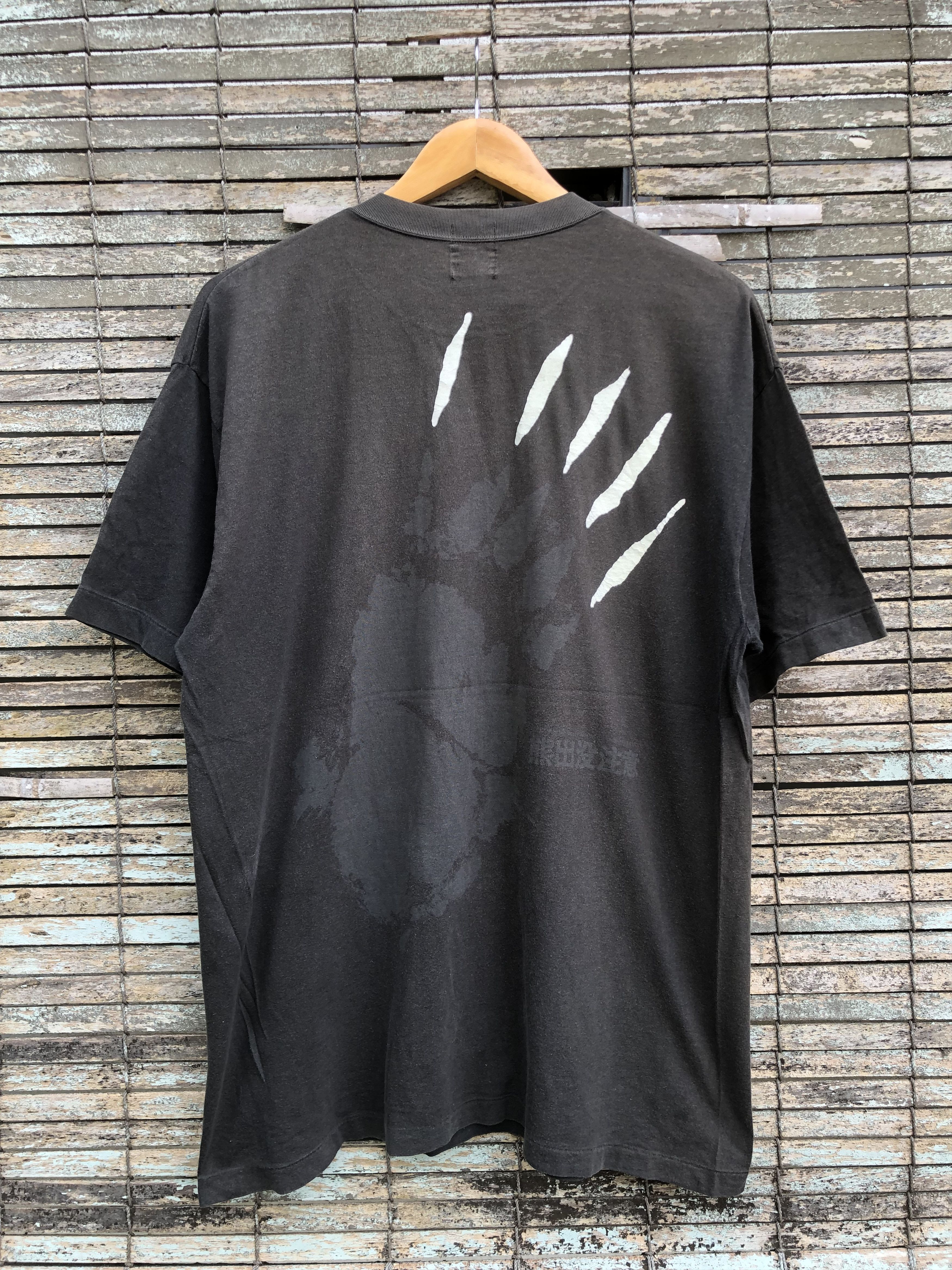 Vintage Vintage 80s Sunfaded Compass Higuma Bear Hokkaido Tee Size US XL / EU 56 / 4 - 2 Thumbnail