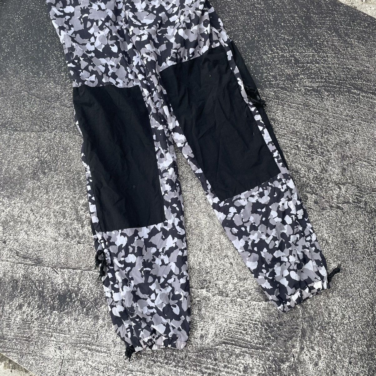 Nike ACG Nike ACG Tactical Overalls Black Utility Bib Pants Size M Size US 32 / EU 48 - 4 Thumbnail