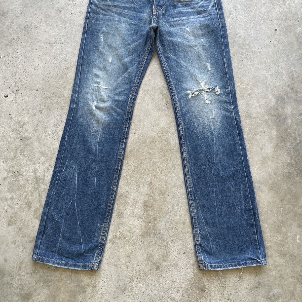 If Six Was Nine Vintage Japan Jeans Skulls Distressed Faded Denim Pants W32 Size US 32 / EU 48 - 6 Thumbnail