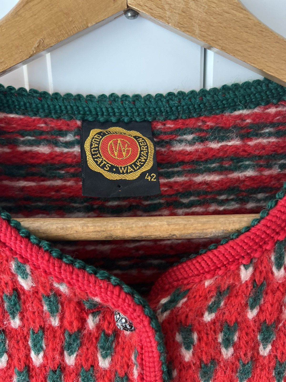 Other 100% wool vintage Strawberry jacket Tiroler Austria Size L / US 10 / IT 46 - 13 Thumbnail