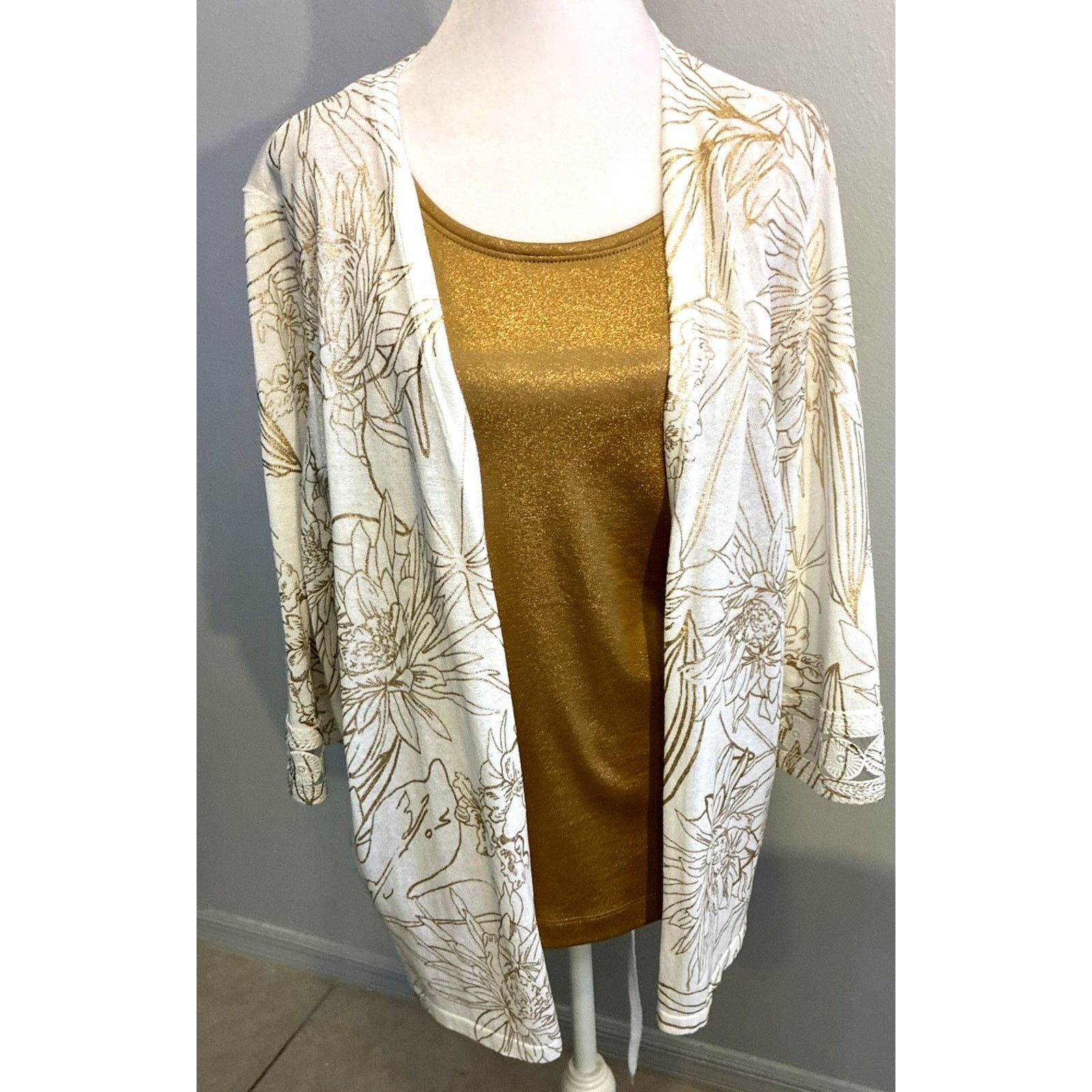 Chicos Chico's 2pc Set White Floral Cardigan Kimono Gold Metallic L Size XL / US 12-14 / IT 48-50 - 1 Thumbnail