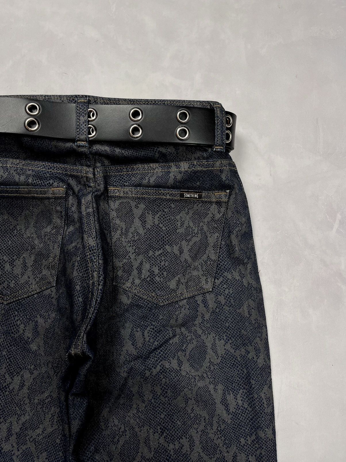 Japanese Brand Snakeskin Flare Denim Something Edwin Size US 26 / EU 42 - 6 Thumbnail