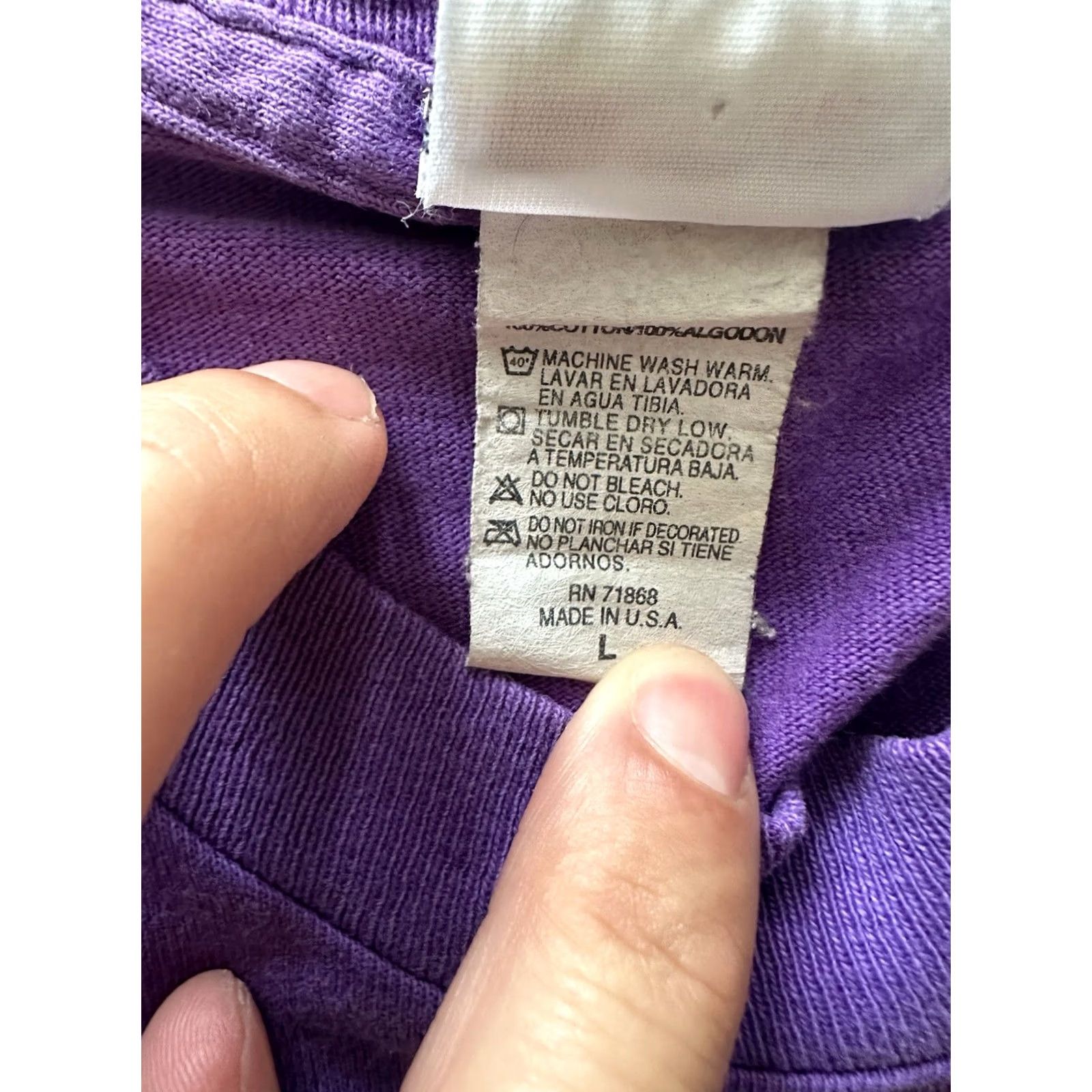 Vintage VINTAGE 1997 LOONEY TUNES Sylvester Tweety Purple T-Shirt L Adults 90s Cartoon Disney Warner Bros Cat Funny Size US L / EU 52-54 / 3 - 7 Thumbnail
