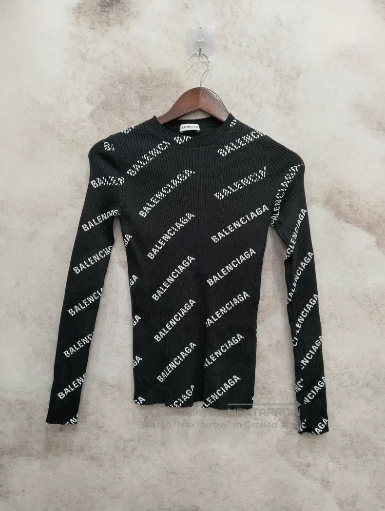 Balenciaga Balenciaga Black Logo All-Over Print Knit Sweater Size US S / EU 44-46 / 1 - 1 Thumbnail