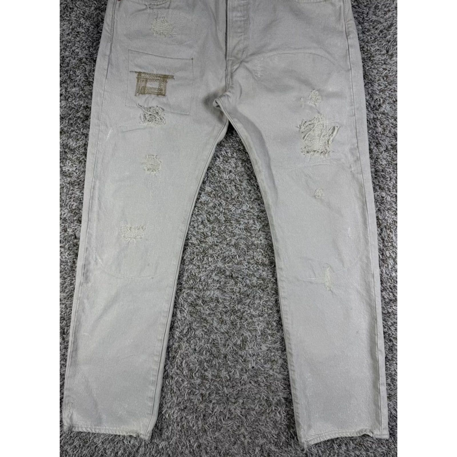 Levi's Levi's 501 Distressed Patchwork Denim Light Gray Jeans Men's 34x32 Regular Inseam 32 Cotton Denim Straight Mexico Mens Sz 34x32 Size US 34 / EU 50 - 3 Thumbnail