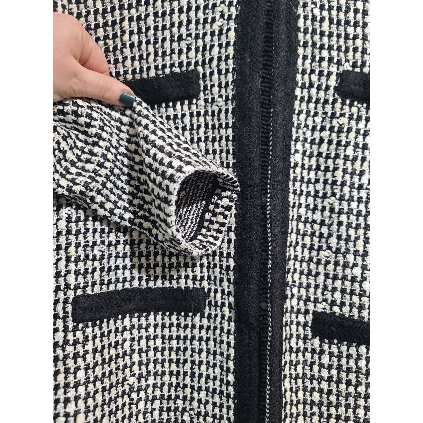 St. John St John Soft Tweed Hook Closure Office Jacket Size 10 Size L / US 10 / IT 46 - 7 Thumbnail