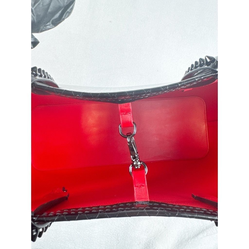 Christian Louboutin Christian Louboutin Cabata Birdy Patent Tote-Rare & Stunning Size ONE SIZE - 11 Thumbnail