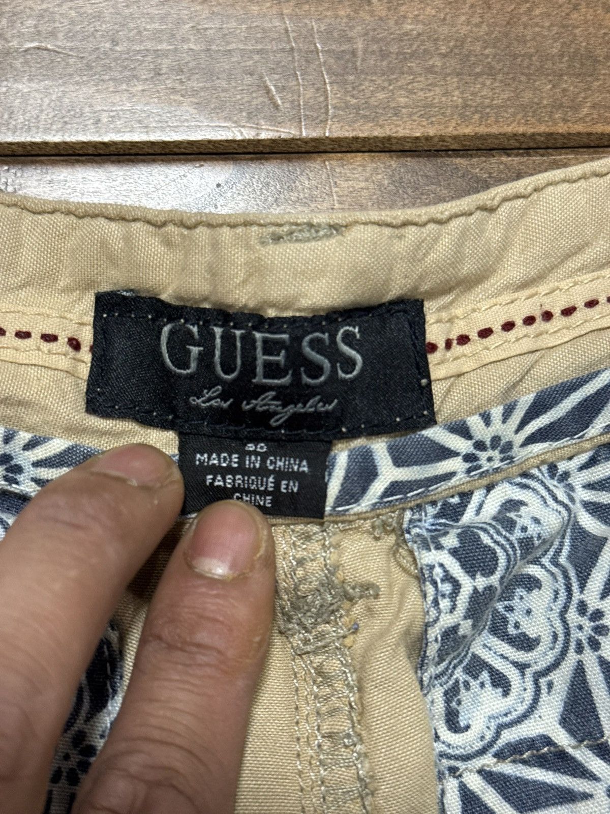 Guess GUESS Men's Classic Khaki Cargo Shorts Size US 30 / EU 46 - 6 Thumbnail