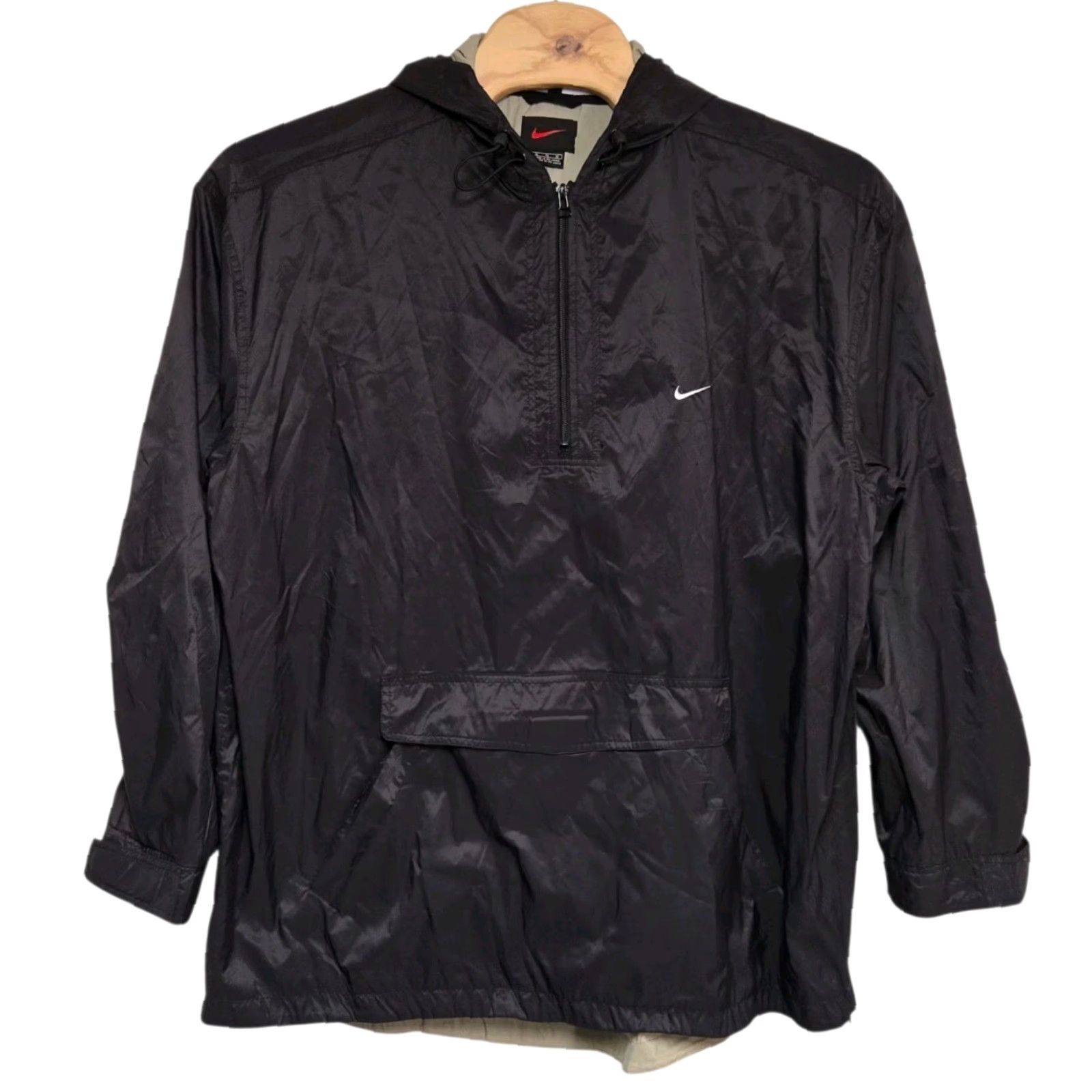 Nike VINTAGE Nike Windbreaker Jacket Swoosh Logo Back Hit Spellout Men XL Black Size US XL / EU 56 / 4 - 2 Thumbnail