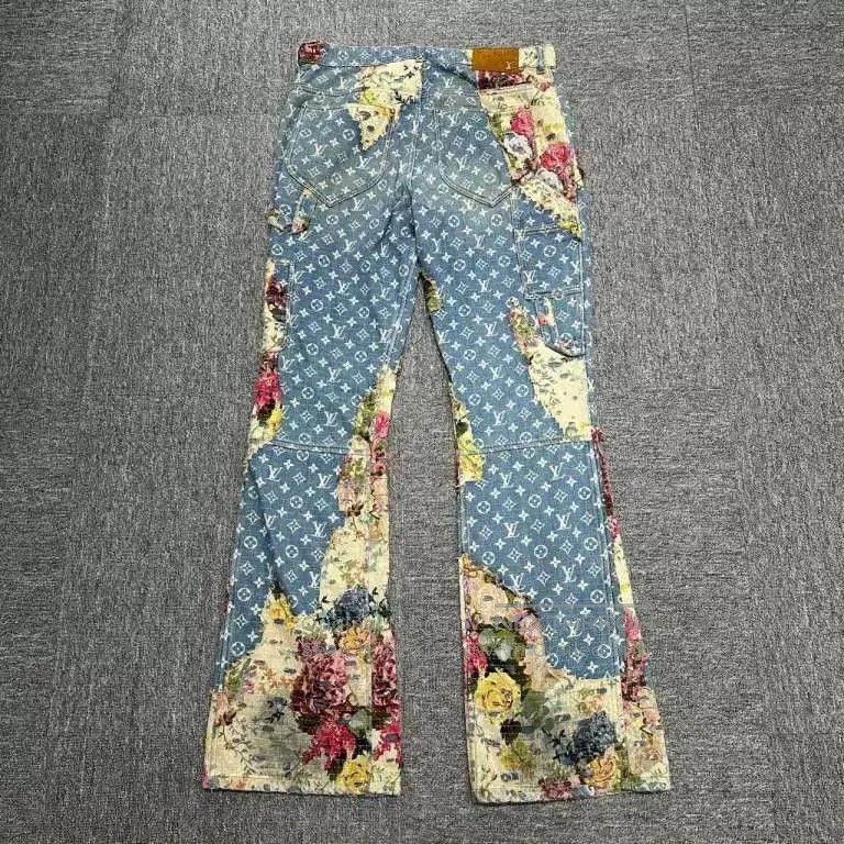 Louis Vuitton louis vuitton floral destruction boro jeans. Size US 34 / EU 50 - 3 Thumbnail