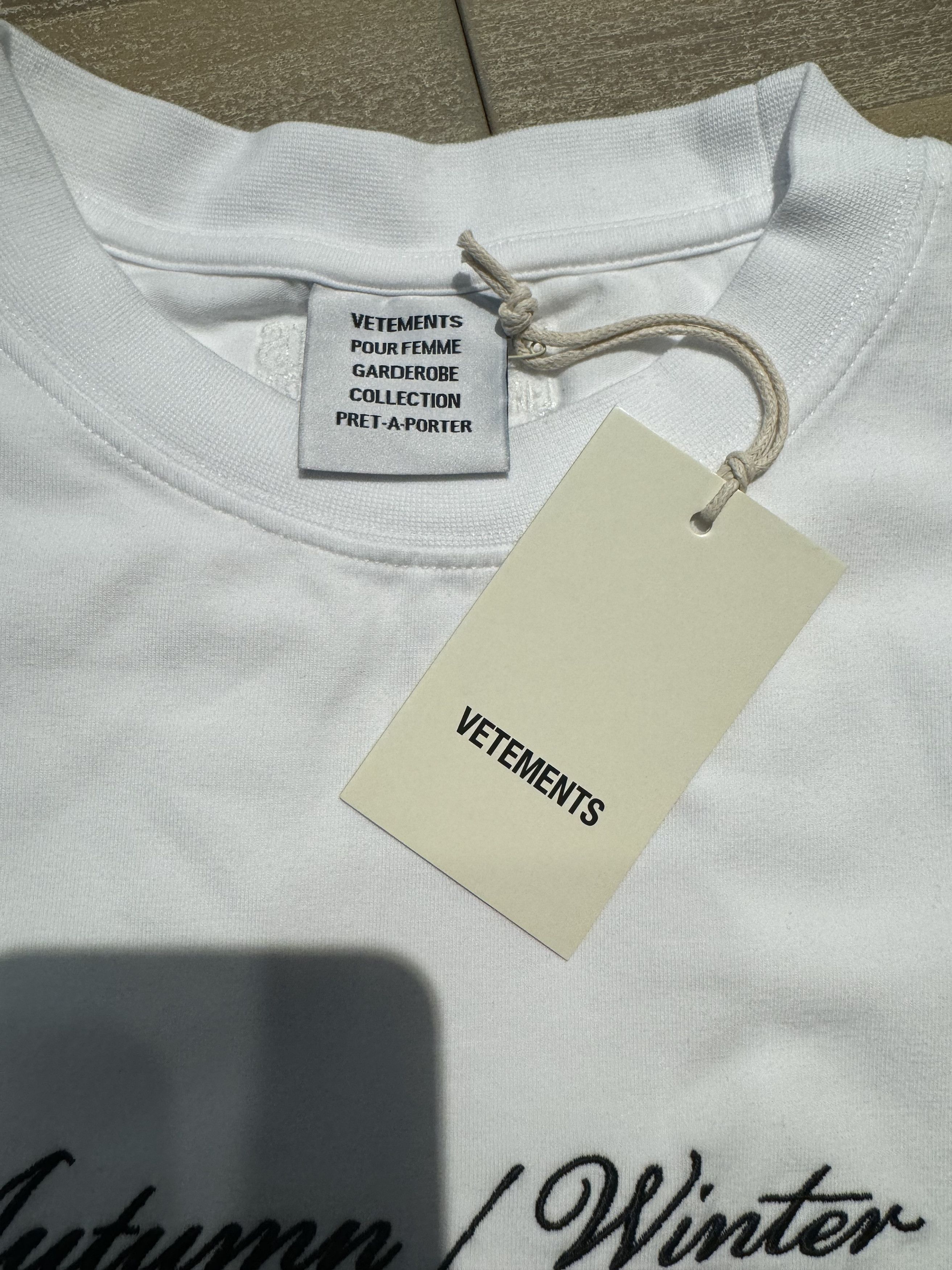 Vetements 4 SEASONS EMBROIDERED LOGO FITTED T-SHIRT Size S / US 4 / IT 40 - 3 Thumbnail