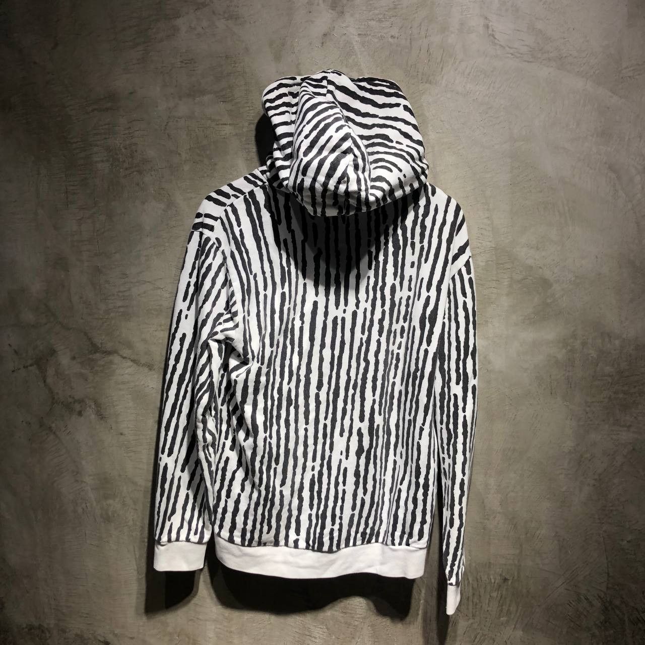 Balenciaga Balenciaga Printed stripes Hoodie Size US L / EU 52-54 / 3 - 3 Thumbnail
