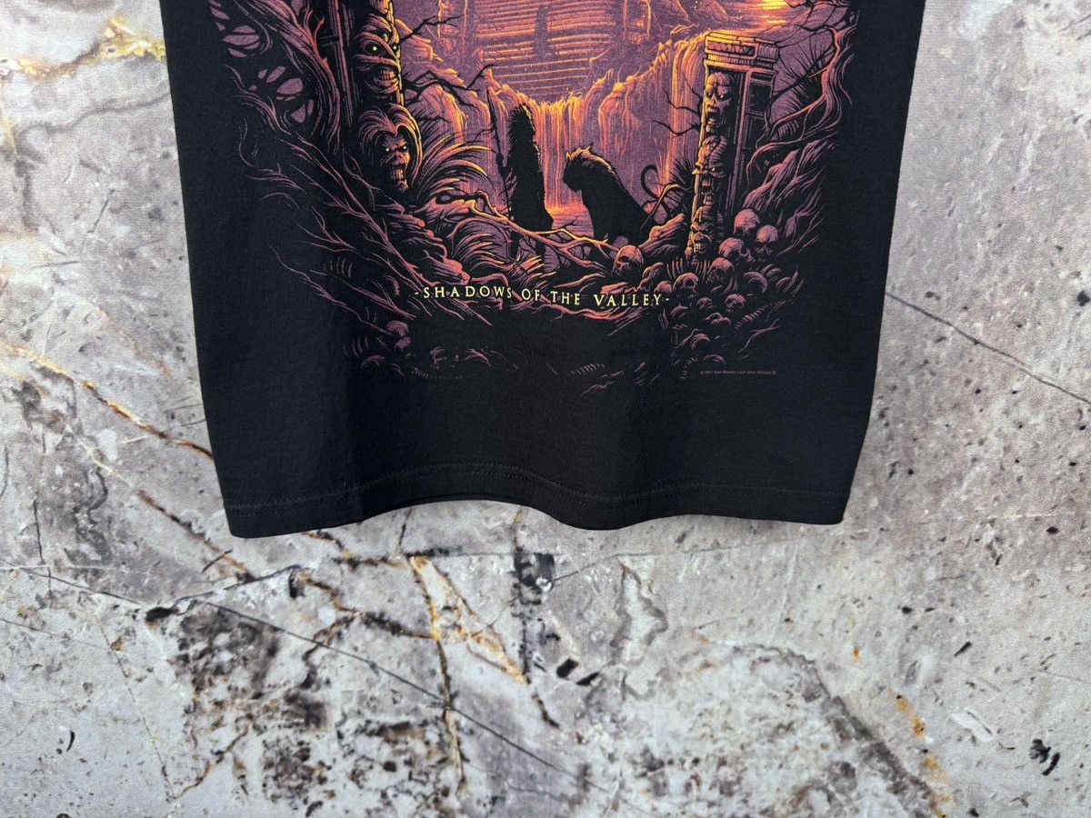 Iron Maiden Men’s Iron Maiden World Tour 2017 T-Shirt Size Medium Size US M / EU 48-50 / 2 - 5 Thumbnail