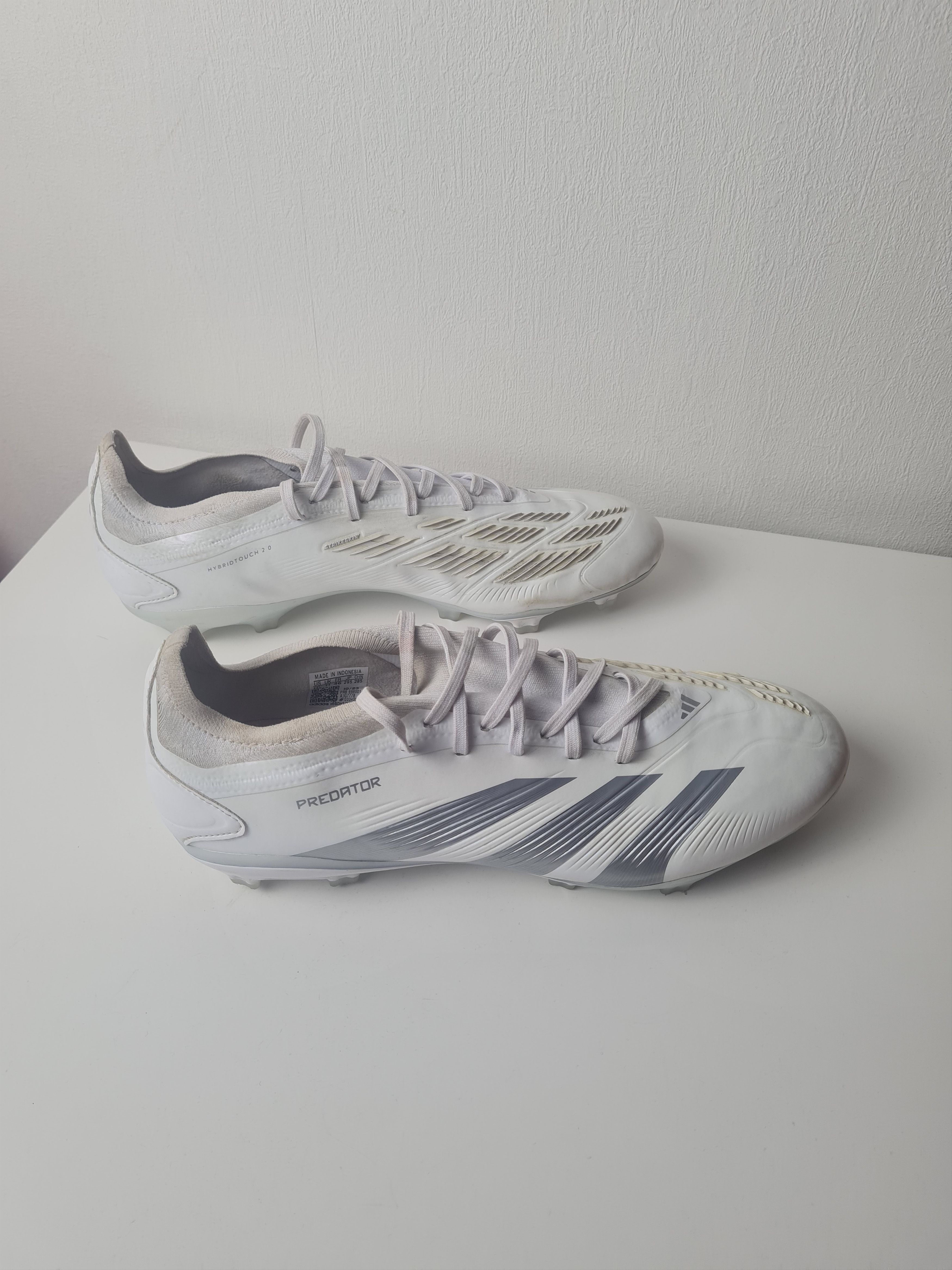 Adidas Football Soccer Adidas PREDATOR Pro FG Cleats White Silver Size US 12.5 / EU 45-46 - 8 Thumbnail