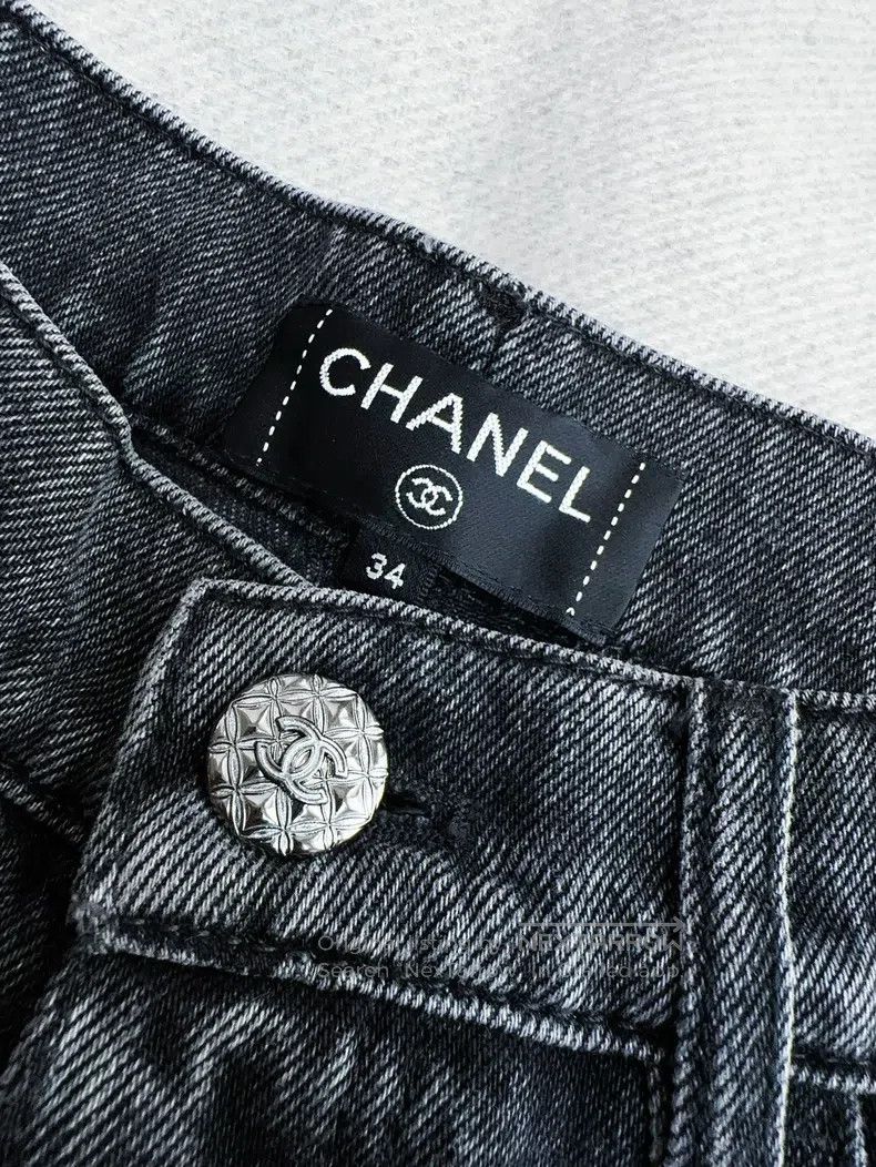 Chanel Chanel 21k show style dark gray silver double C full body Size 42" / US 20 - 5 Thumbnail