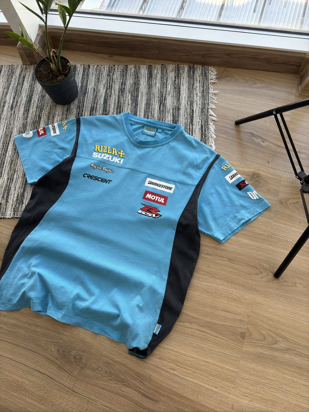 Other Rizla Suzuki Racing Team Big Logo Blue T-shirt Size L Men Size US L / EU 52-54 / 3 - 3 Thumbnail