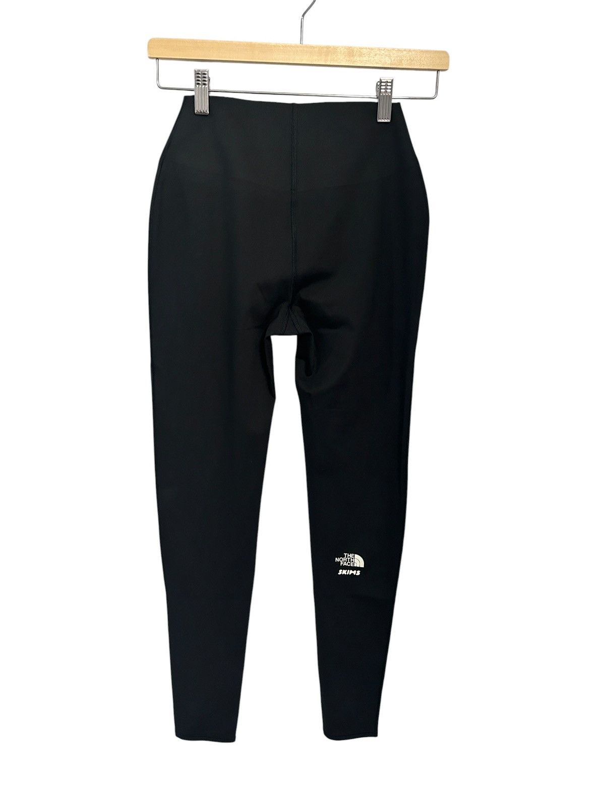The North Face The North Face x SKIMS Refina Leggings onyx Small new Size 26" / US 2 / IT 38 - 3 Thumbnail