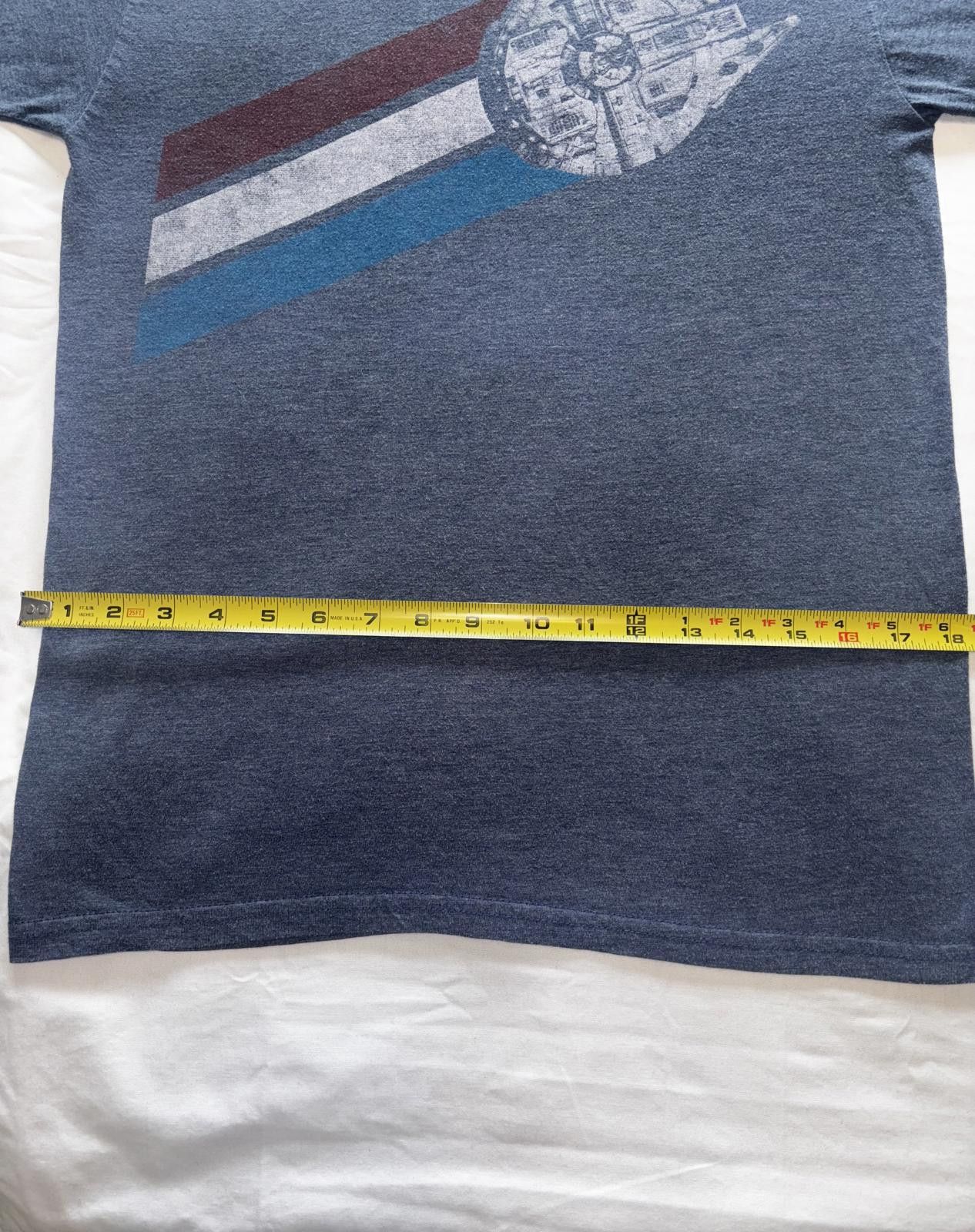 Star Wars Star Wars Millennium Falcon Graphic Tee - Size Small Size US S / EU 44-46 / 1 - 5 Thumbnail