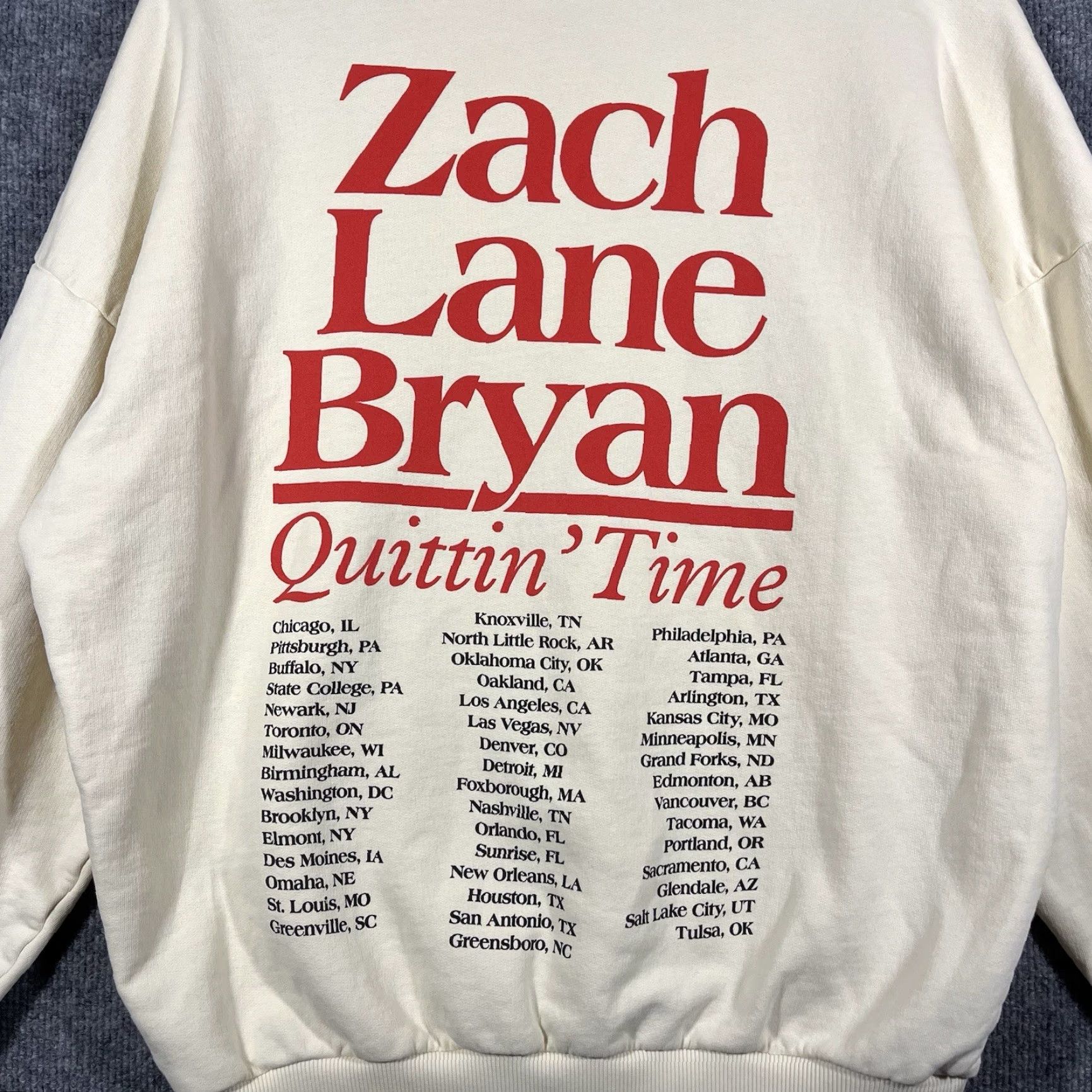 Vintage Zach Bryan Quittin Time 2024 Tour Hoodie Unbranded Men’s Small Ivory Graphic Print Heavyweight Hooded Pullover N/A Size US S / EU 44-46 / 1 - 4 Thumbnail