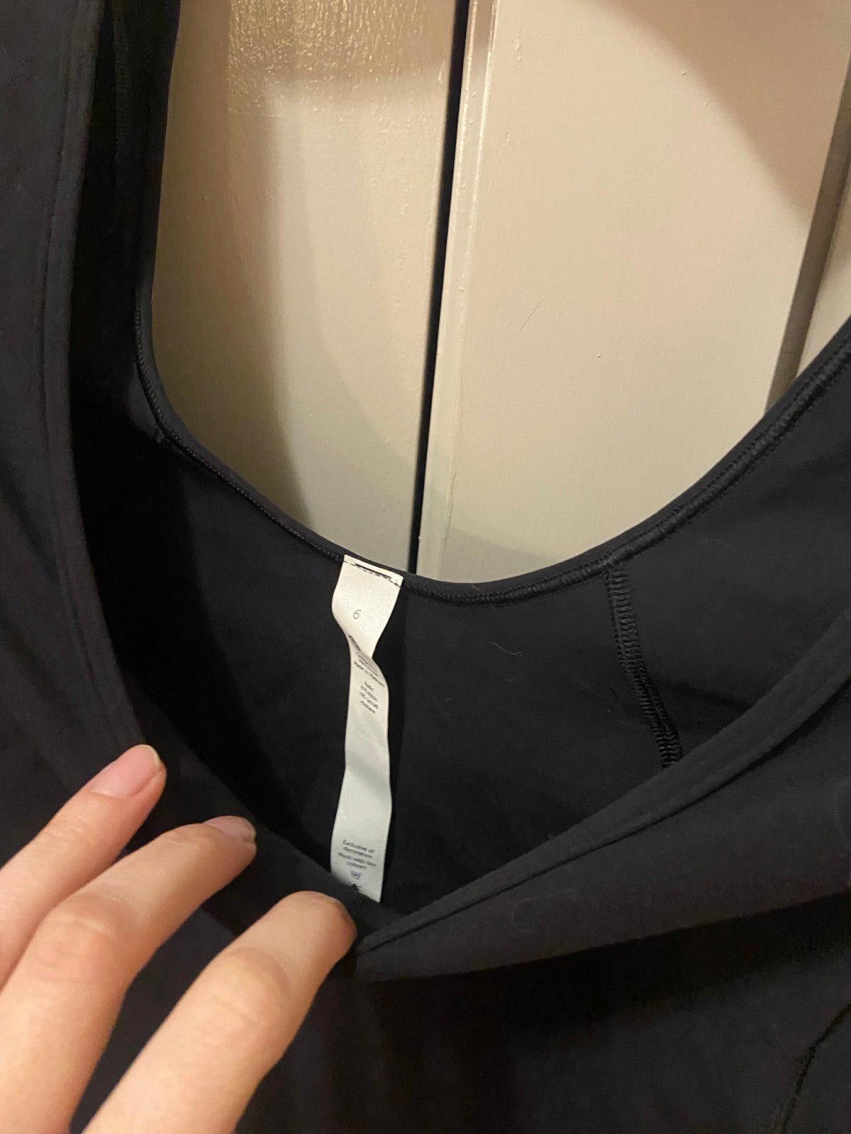 Lululemon Lululemon Black Long Sleeve Align Crop Top Size S / US 4 / IT 40 - 3 Thumbnail