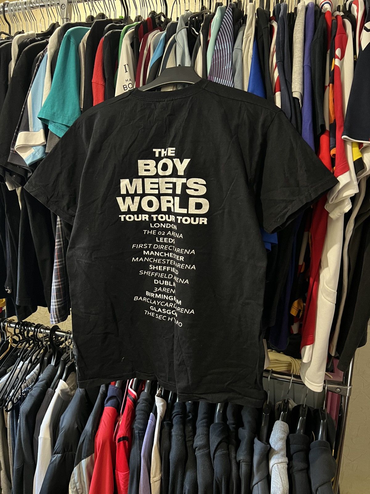 Band Tees VINTAGE DRAKE THE BOY MEWETS WORLD TOUR T SHIRT RAP HIP HOP Size US M / EU 48-50 / 2 - 6 Thumbnail
