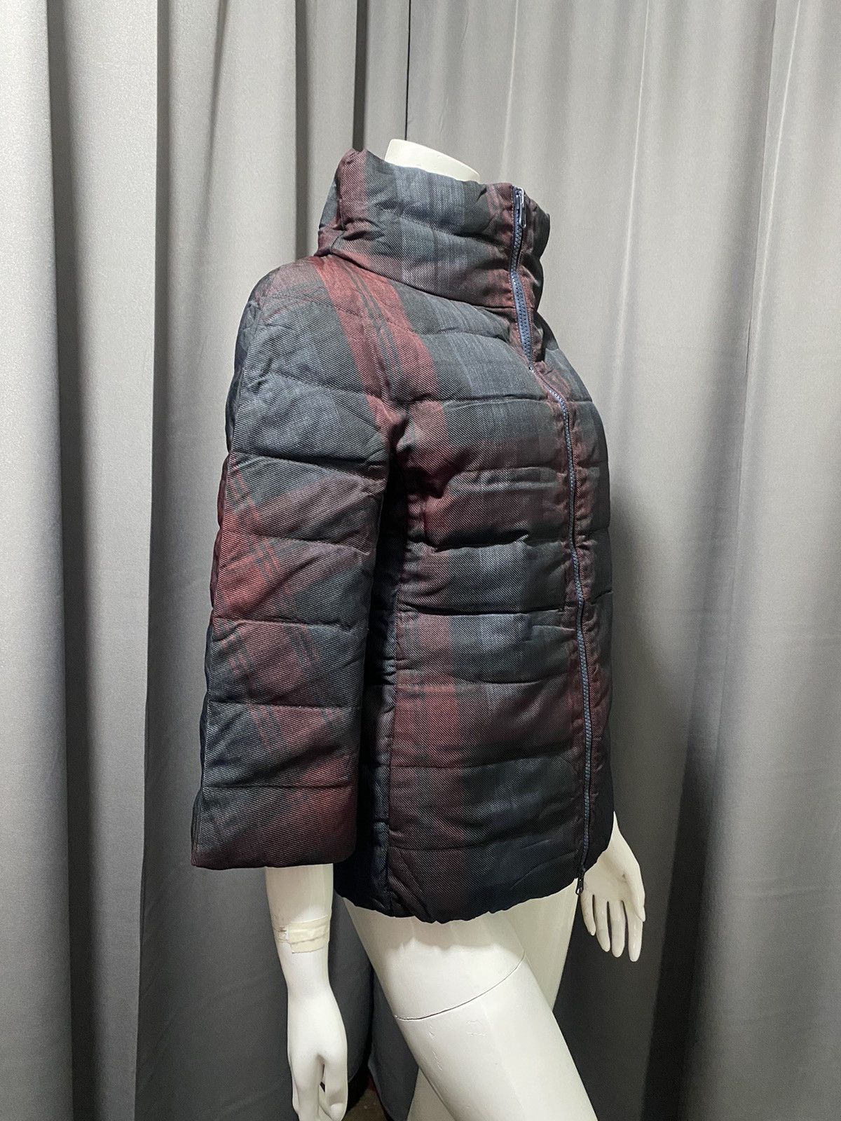 Jil Sander Jil Sander- Reversible Plaid Down Jacket Size S / US 4 / IT 40 - 2 Thumbnail