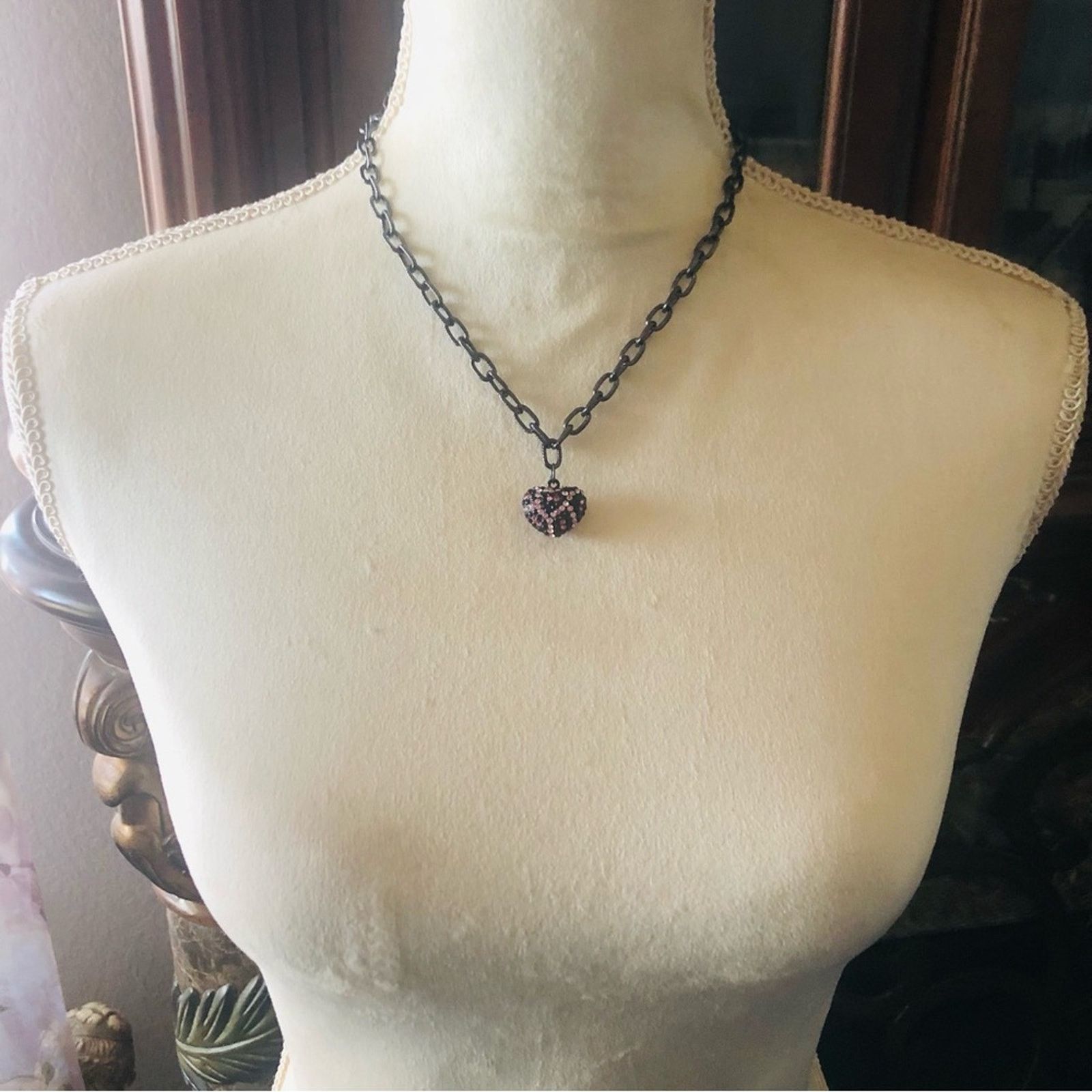 Handmade Handcrafted colorful stone bubble heart necklace Size ONE SIZE - 4 Thumbnail