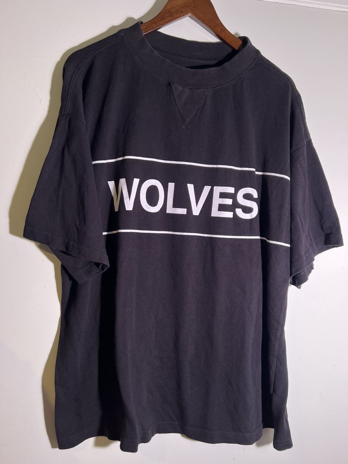 Darc Sport Darc Sport WOLVES Streetwear Gym Retro Logo Graphic T Shirt Size US XL / EU 56 / 4 - 1 Thumbnail