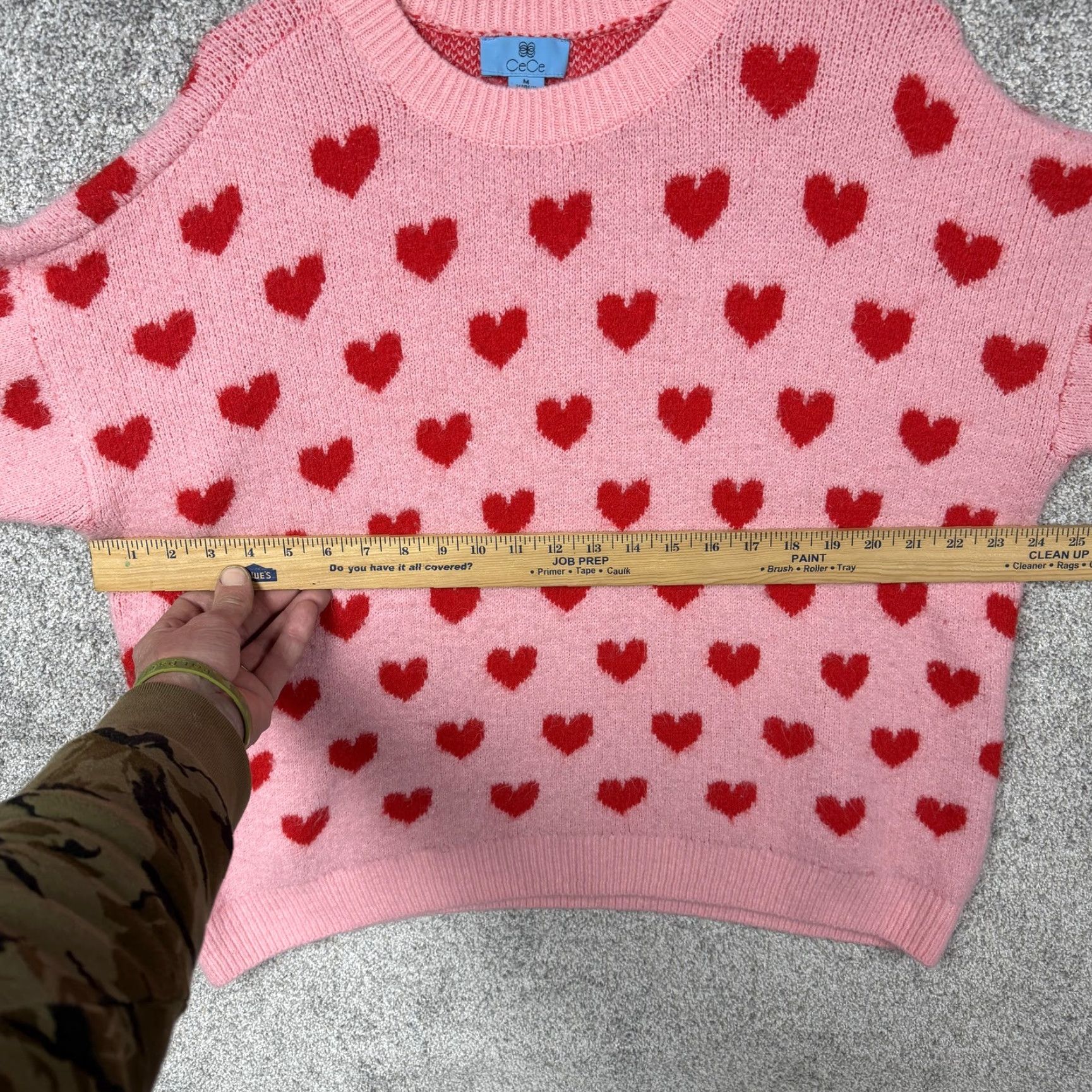 Vintage CeCe Sweater Women M Pink Red Heart Print Knit Crew Neck Long Sleeve Pullover Casual Retro Preppy Lovercore Vintage No Size M / US 6-8 / IT 42-44 - 4 Thumbnail