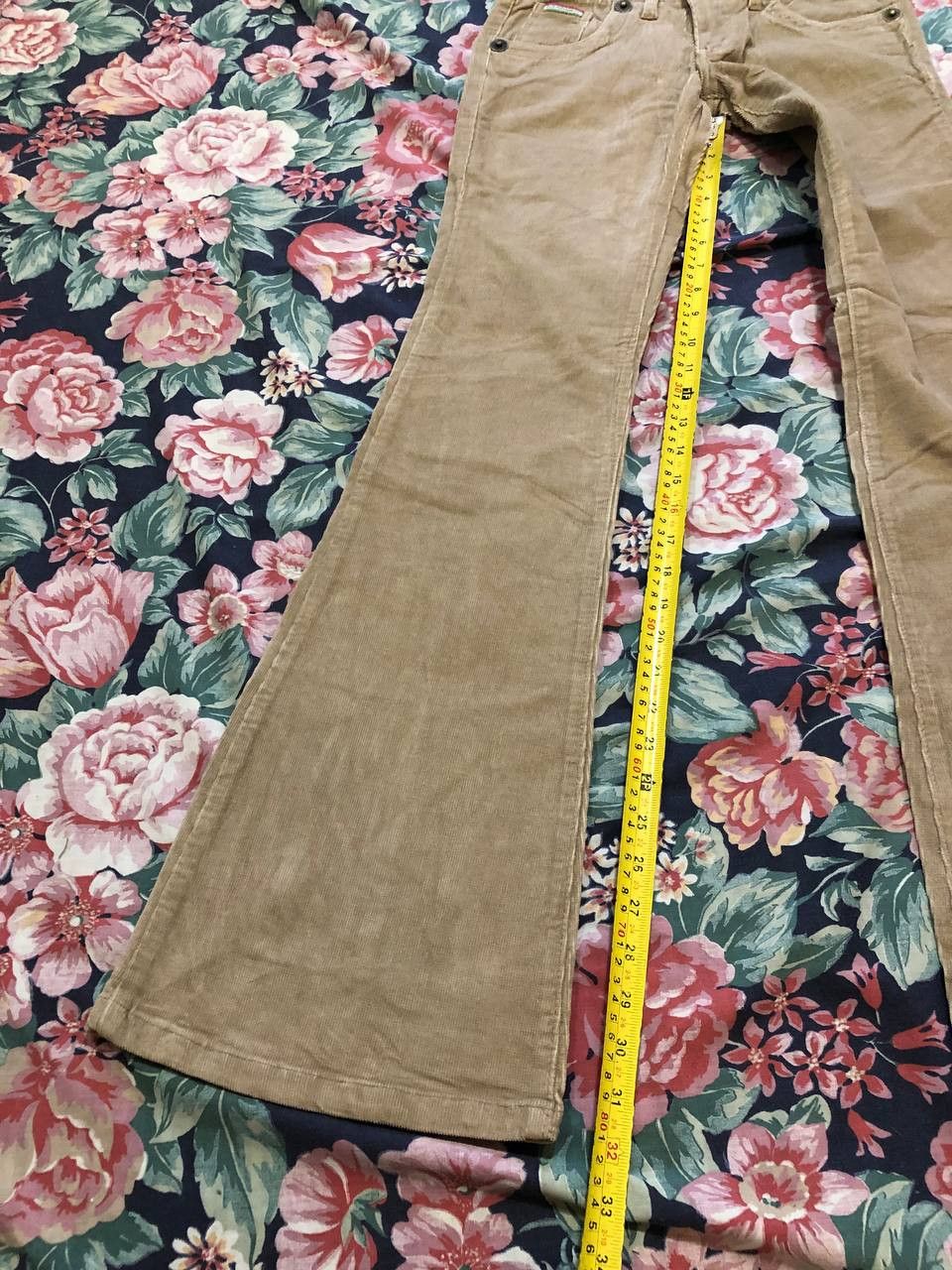 Dolce & Gabbana beige jeans pants Y2K Dolce&Gabbana luxury vintage size 28 Size 28" / US 6 / IT 42 - 18 Thumbnail