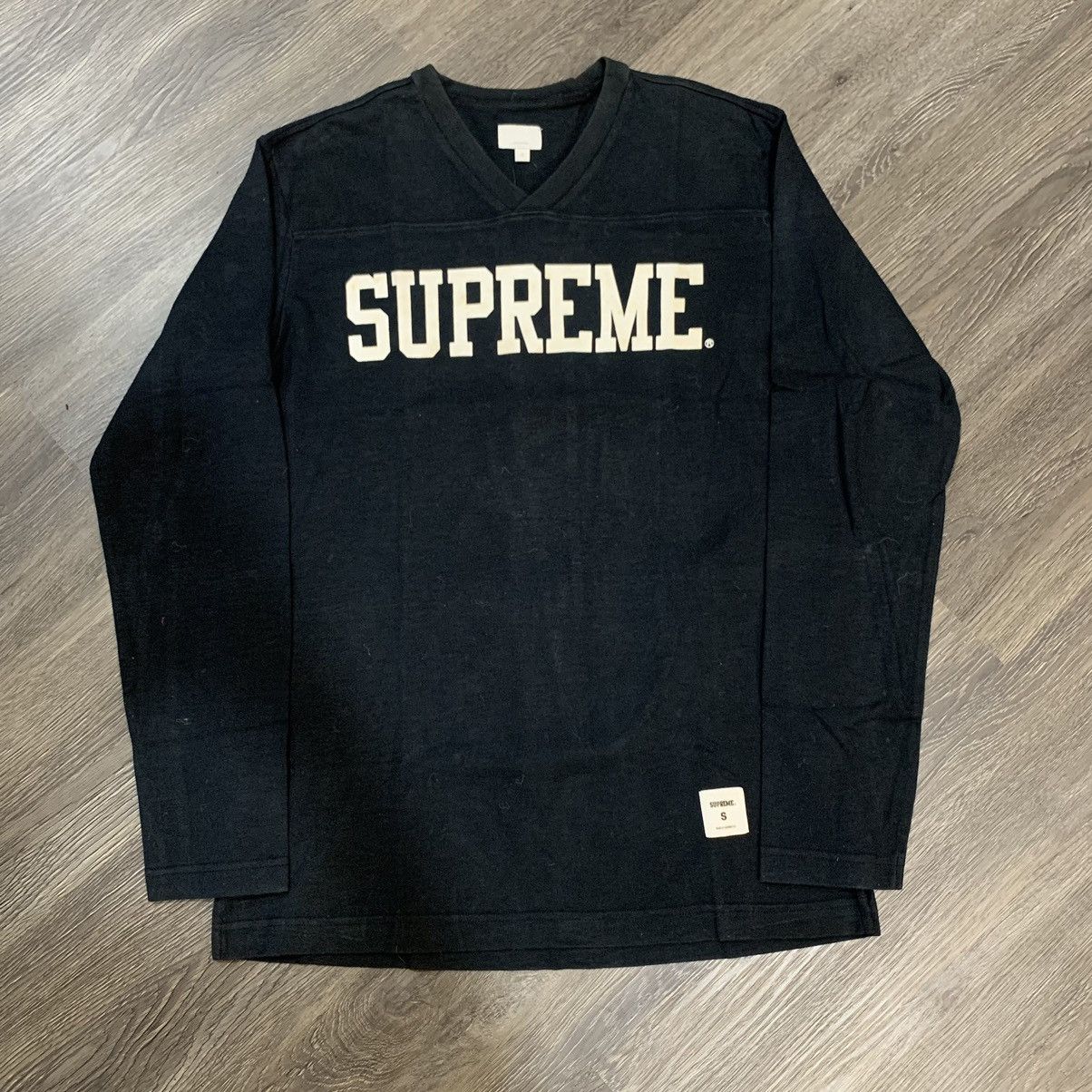 Supreme Supreme V Neck Football Longsleeve tee Size US S / EU 44-46 / 1 - 2 Thumbnail