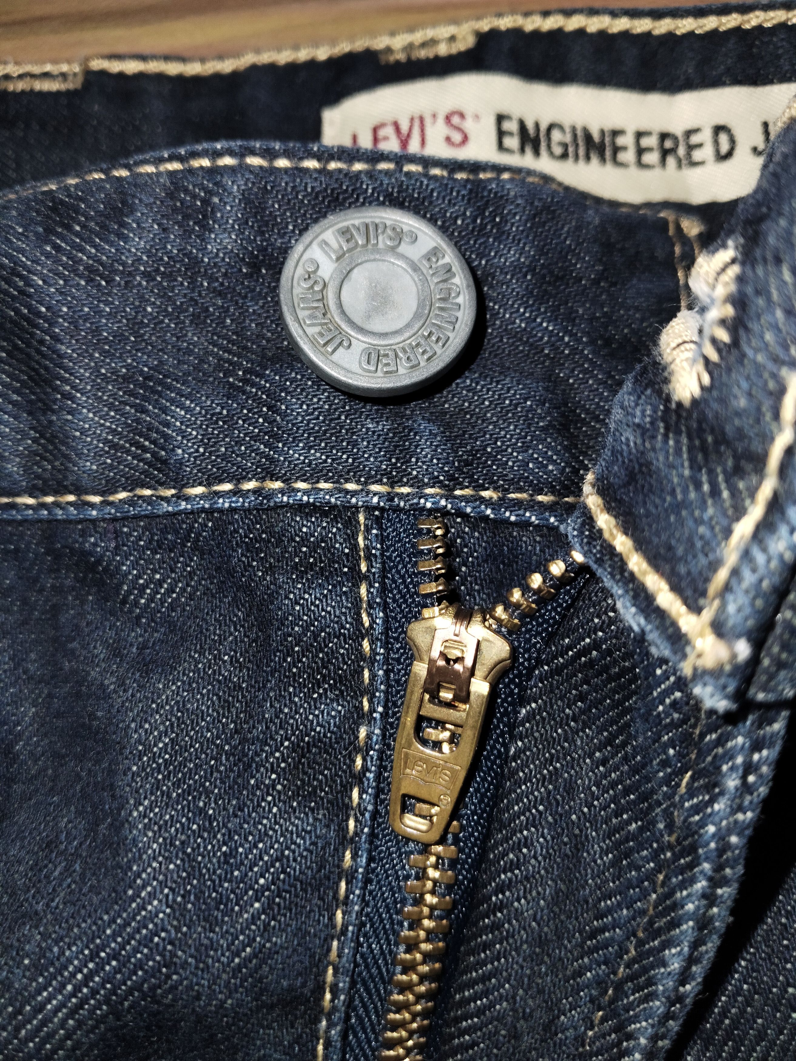 Levi's Vintage Clothing Vintage Levis ENGINEERED JEANS Size US 31 - 4 Thumbnail