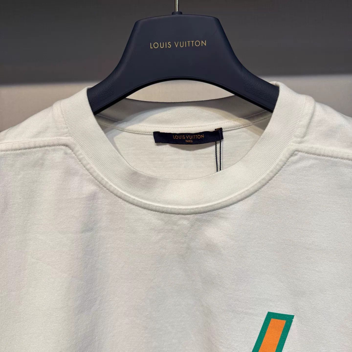 Louis Vuitton Louis Vuitton NBA White Short Sleeve Tee S New Size US S / EU 44-46 / 1 - 3 Thumbnail