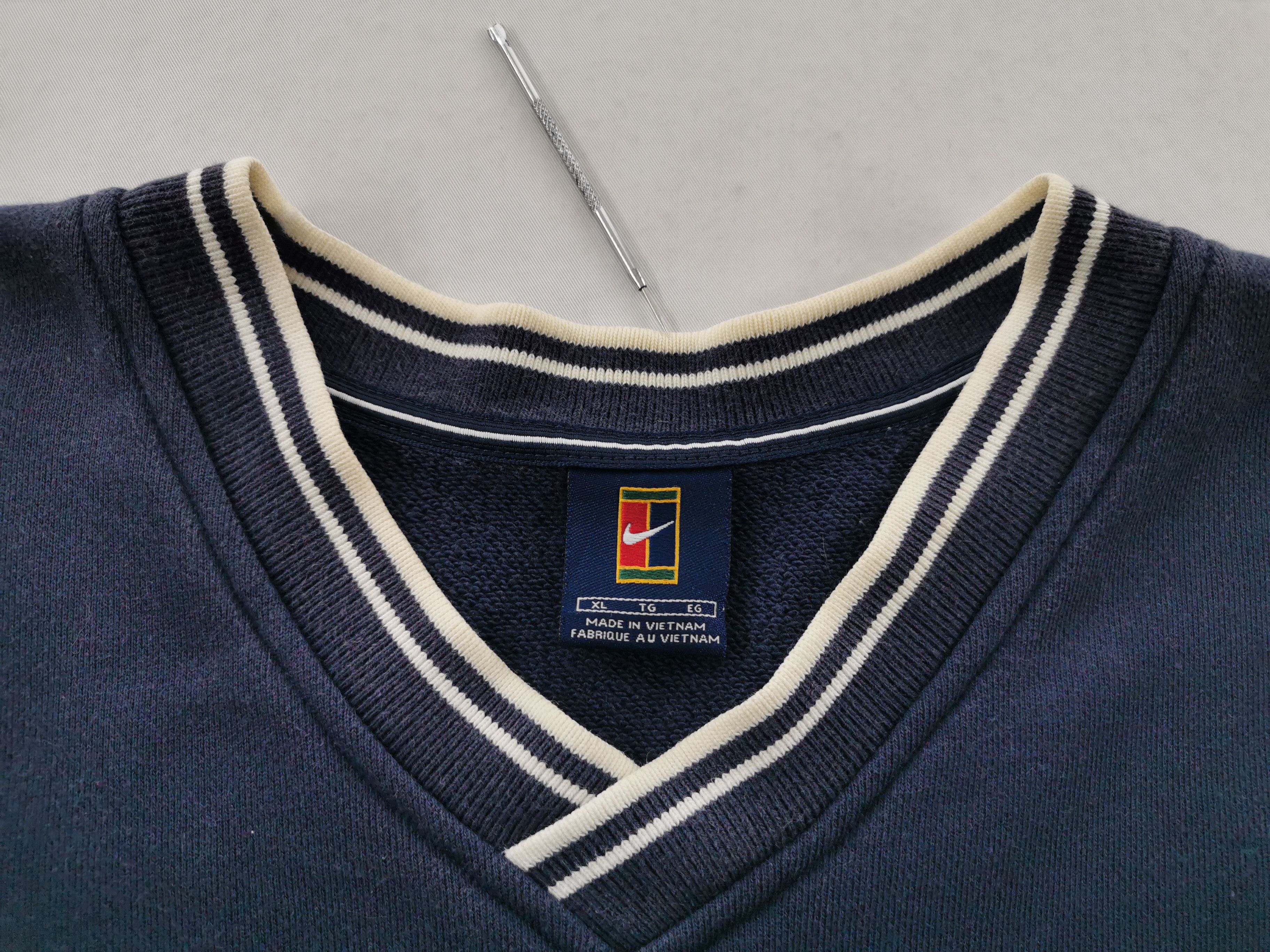 Nike Vintage 90's Nike Court Logo Pullover Sweatshirt Size XL Size US XL / EU 56 / 4 - 7 Thumbnail