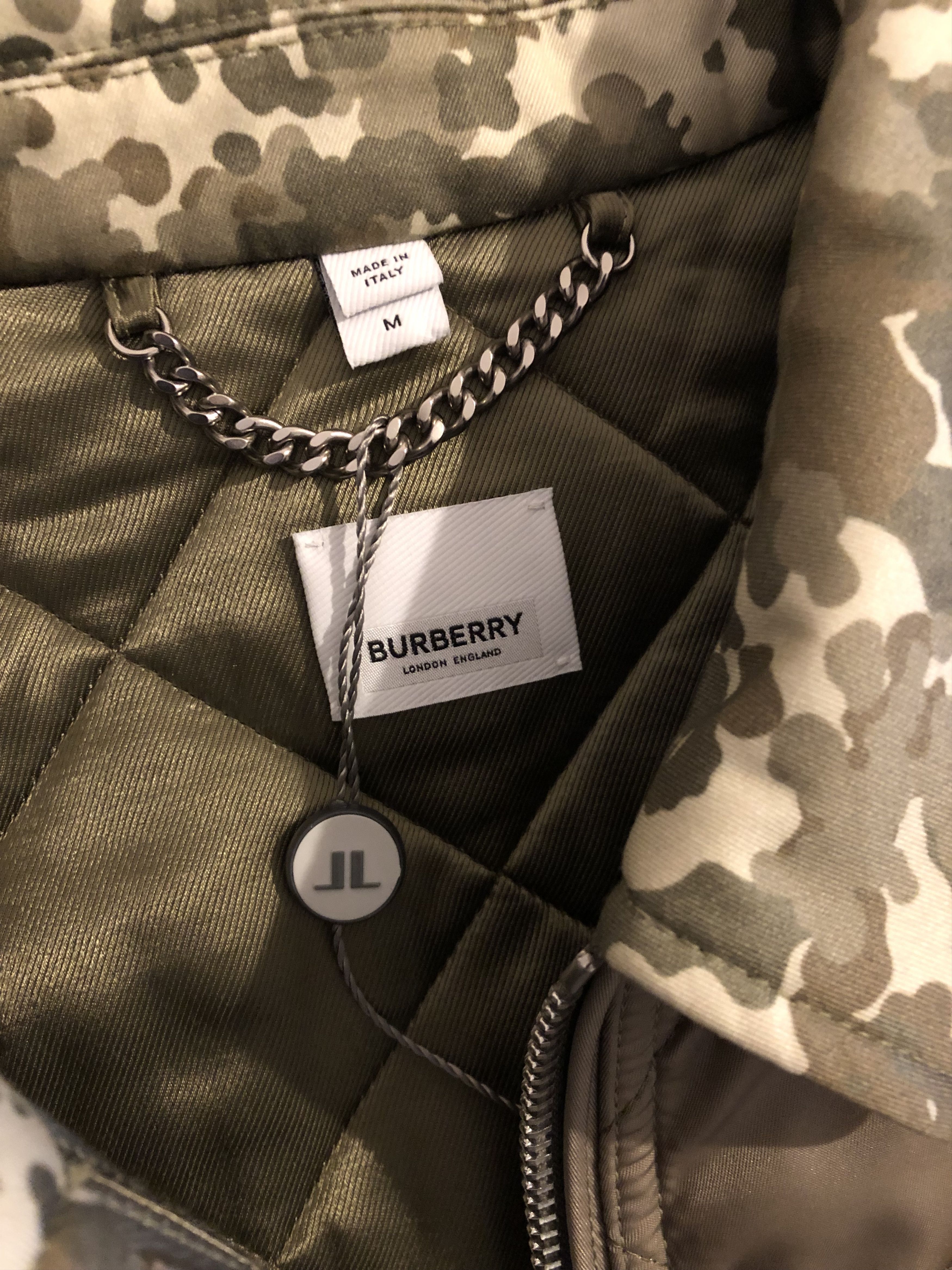 Burberry Burberry - Quilted bomber jacket Size US M / EU 48-50 / 2 - 6 Thumbnail