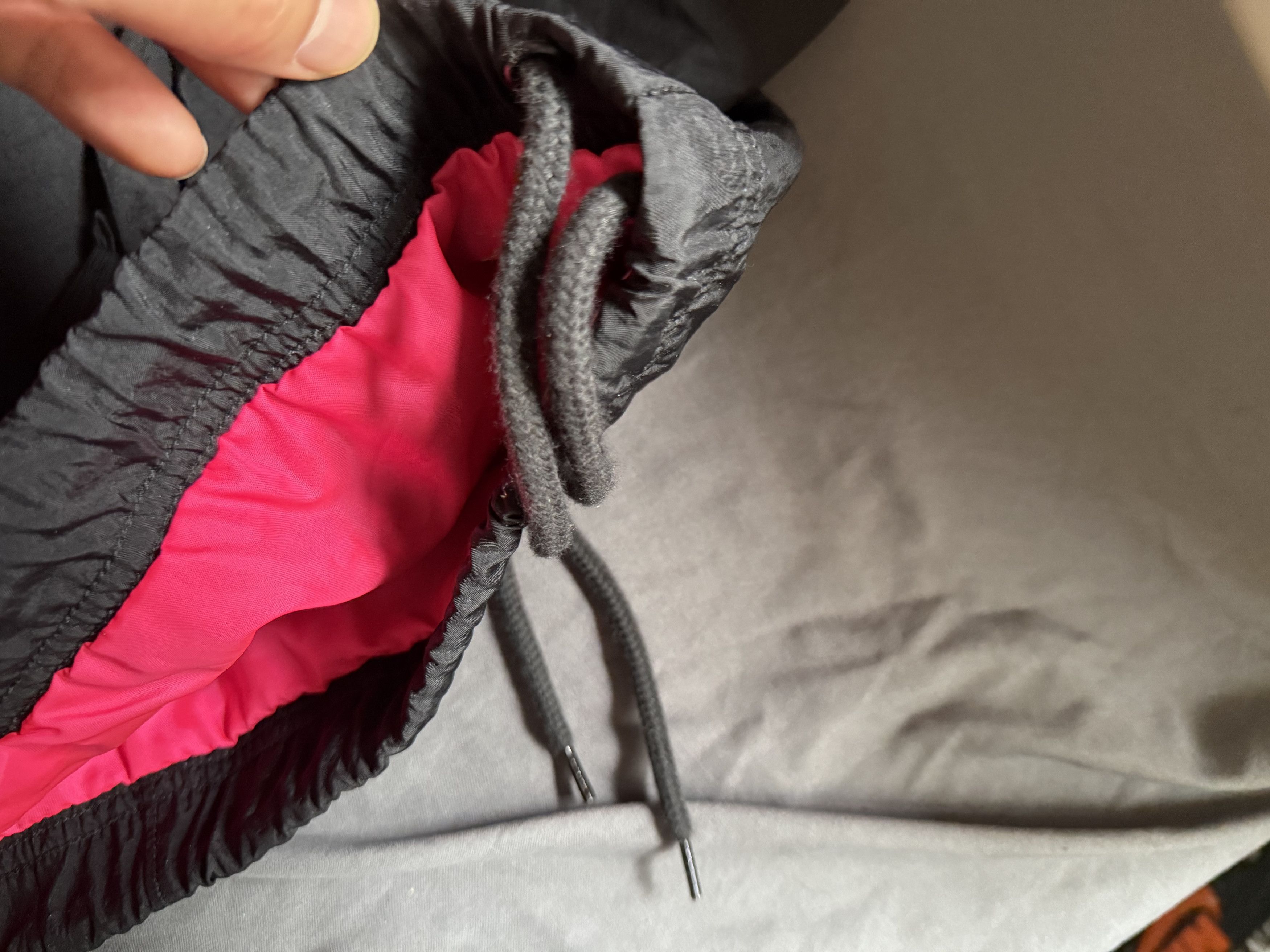 Nike Nike Sportswear Windbreaker jacket medium/large $180 Size US M / EU 48-50 / 2 - 4 Thumbnail