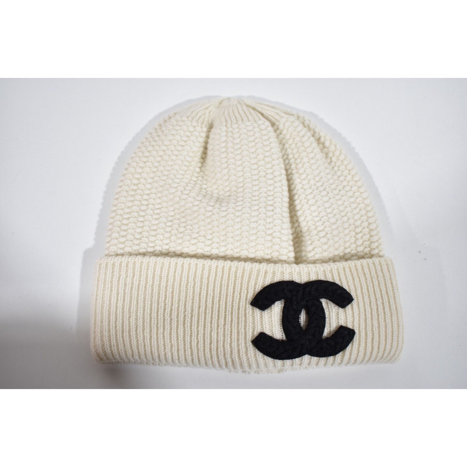 Chanel Chanel Cashmere Black Fold Over Beanie Winter Hat Cloche Size ONE SIZE - 2 Thumbnail