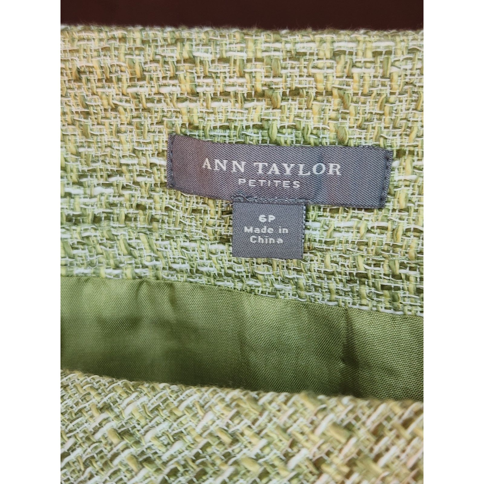 Ann Taylor NWT Anne Taylor Green Tweed Lined Pencil Pleated Skirt 6P Size 28" / US 6 / IT 42 - 4 Thumbnail