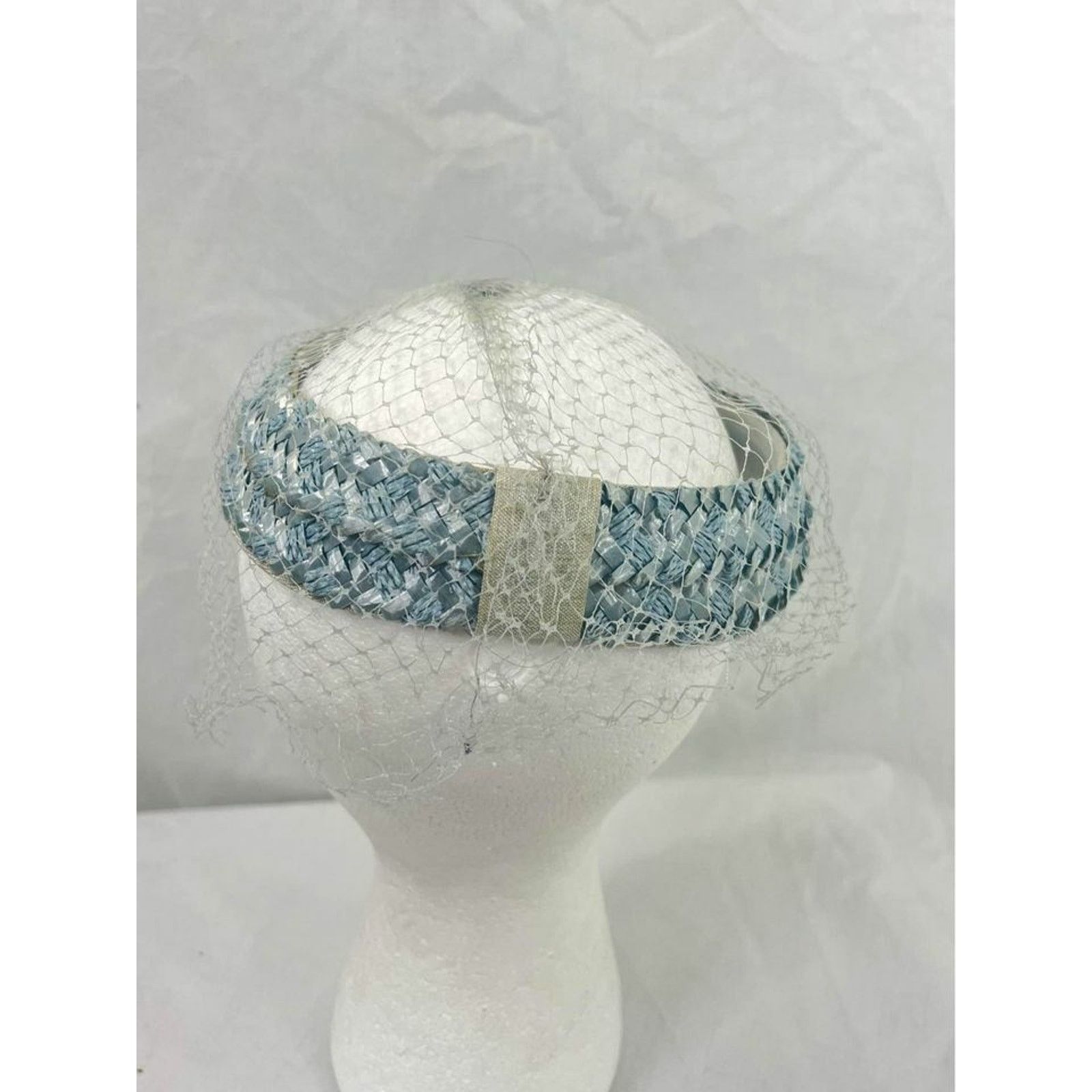 Vintage Vintage 60s Pastel Blue Straw Halo Bird Cage Veil Fascinator Size ONE SIZE - 6 Thumbnail
