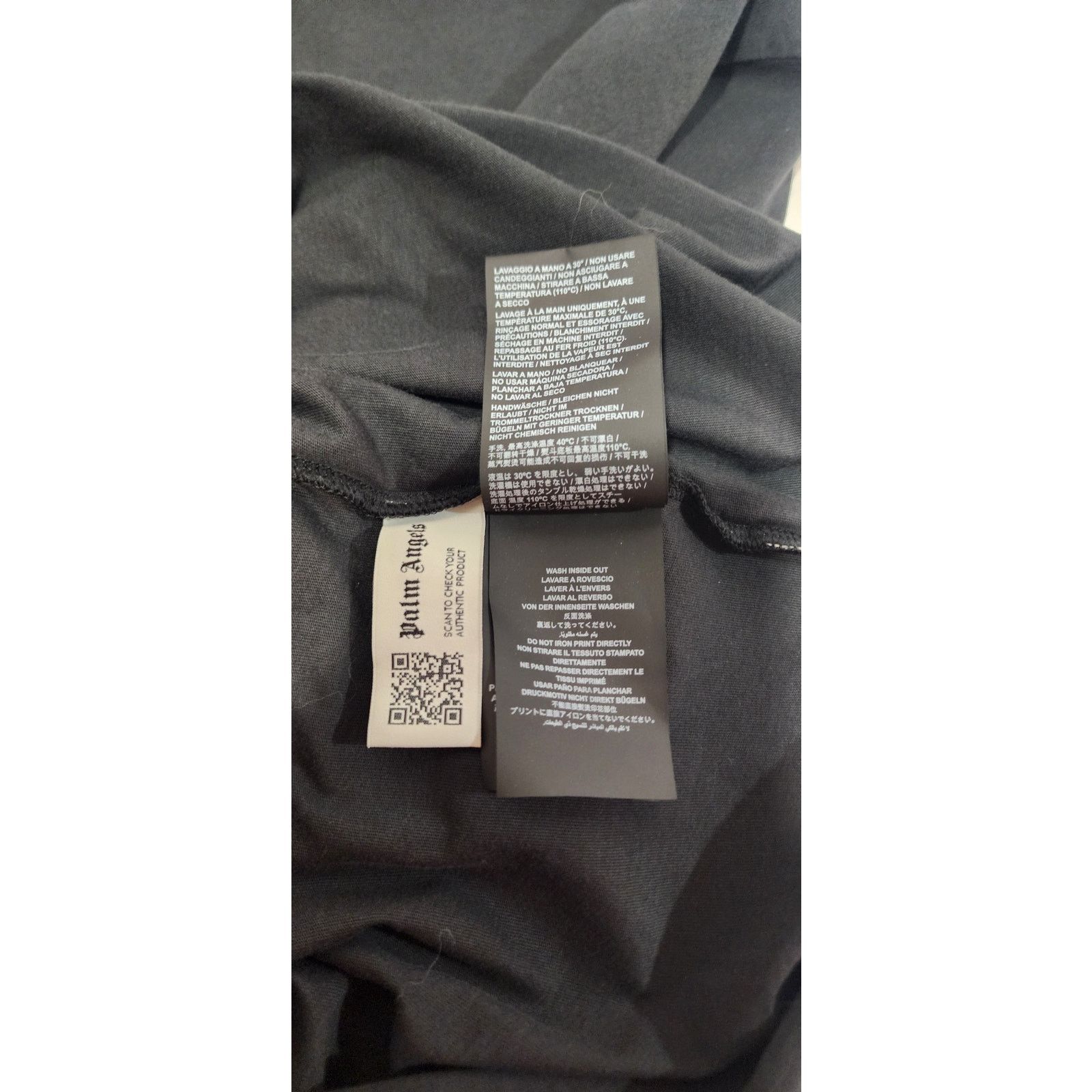 Palm Angels Authentic Palm Angels Curved Logo Black on Black Sm NWOT Size US S / EU 44-46 / 1 - 4 Thumbnail