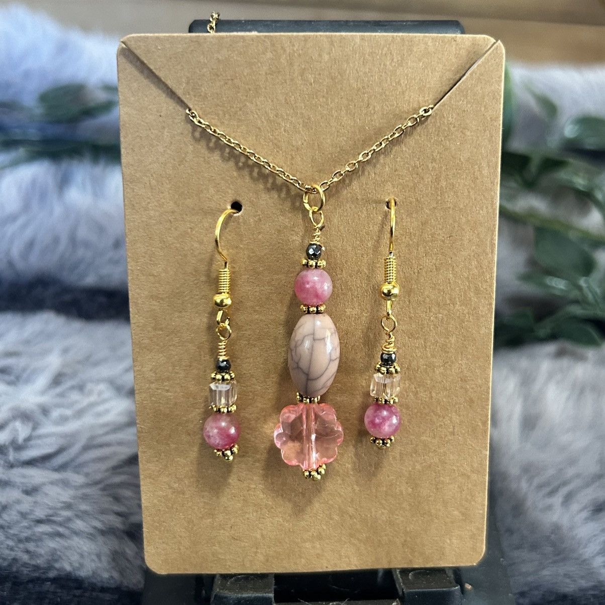 Handmade Handcrafted genuine magnesite elbaite hematite necklace set Size ONE SIZE - 2 Thumbnail