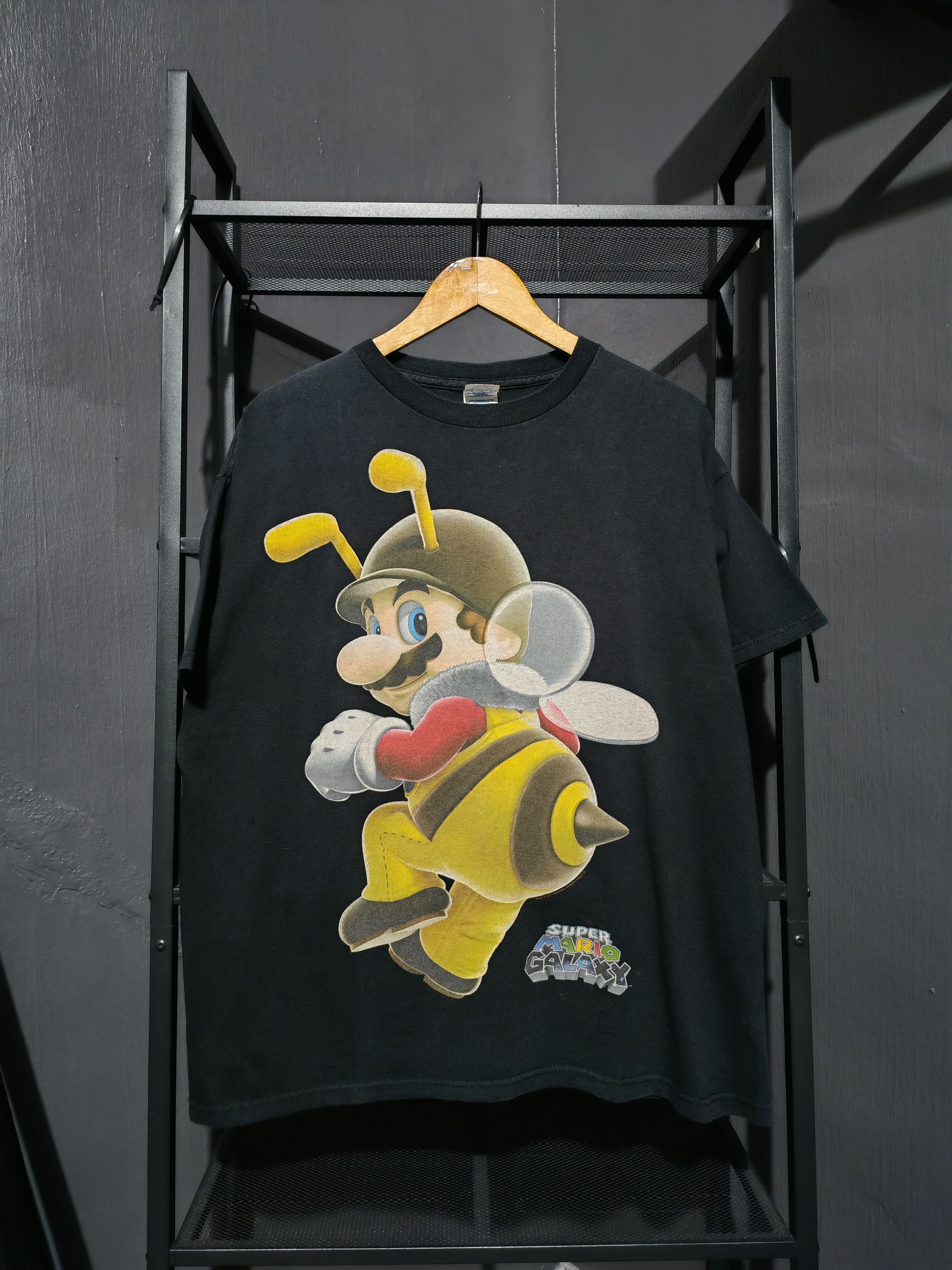 The Game VINTAGE SUPER MARIO GALAXY 2007 Size US L / EU 52-54 / 3 - 1 Thumbnail