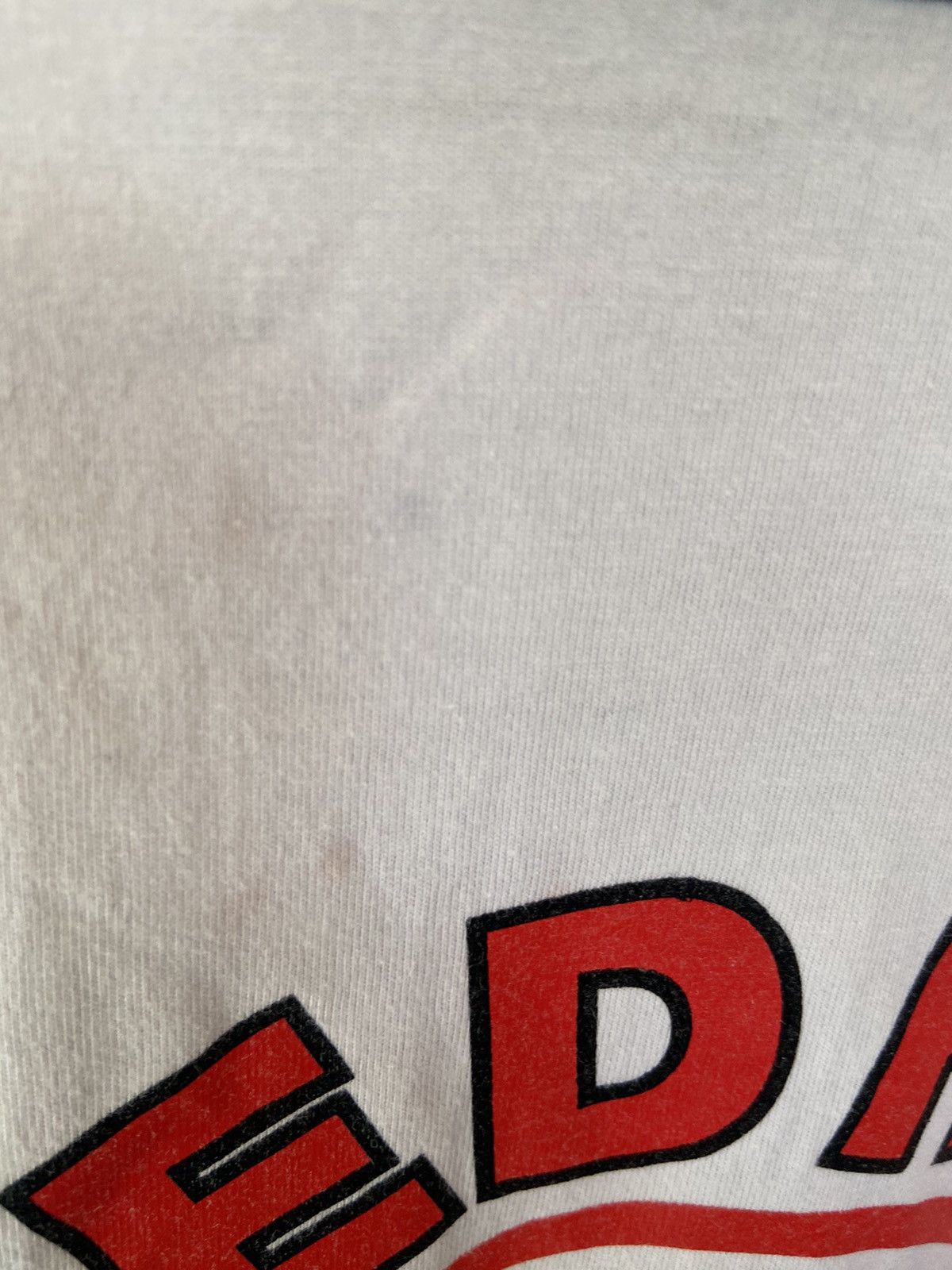 Band Tees 🔥 Vtg Red hot Chilli Peppers t shirt raglan Californication Size US L / EU 52-54 / 3 - 6 Thumbnail