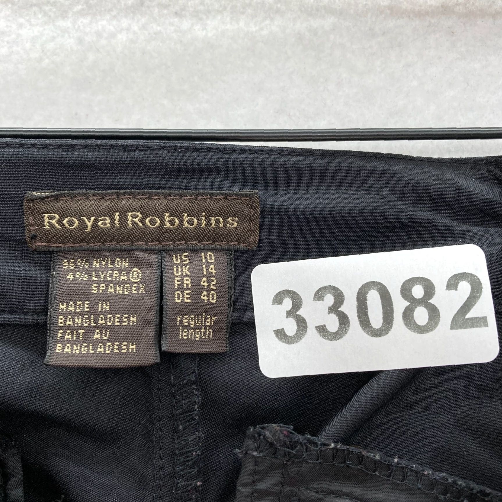 Royal Robbins Royal Robbins Hiking Pant Women's 10 Black Nylon Stretch Adjustable Waist Travel Pants Size 30" / US 8 / IT 44 - 4 Thumbnail