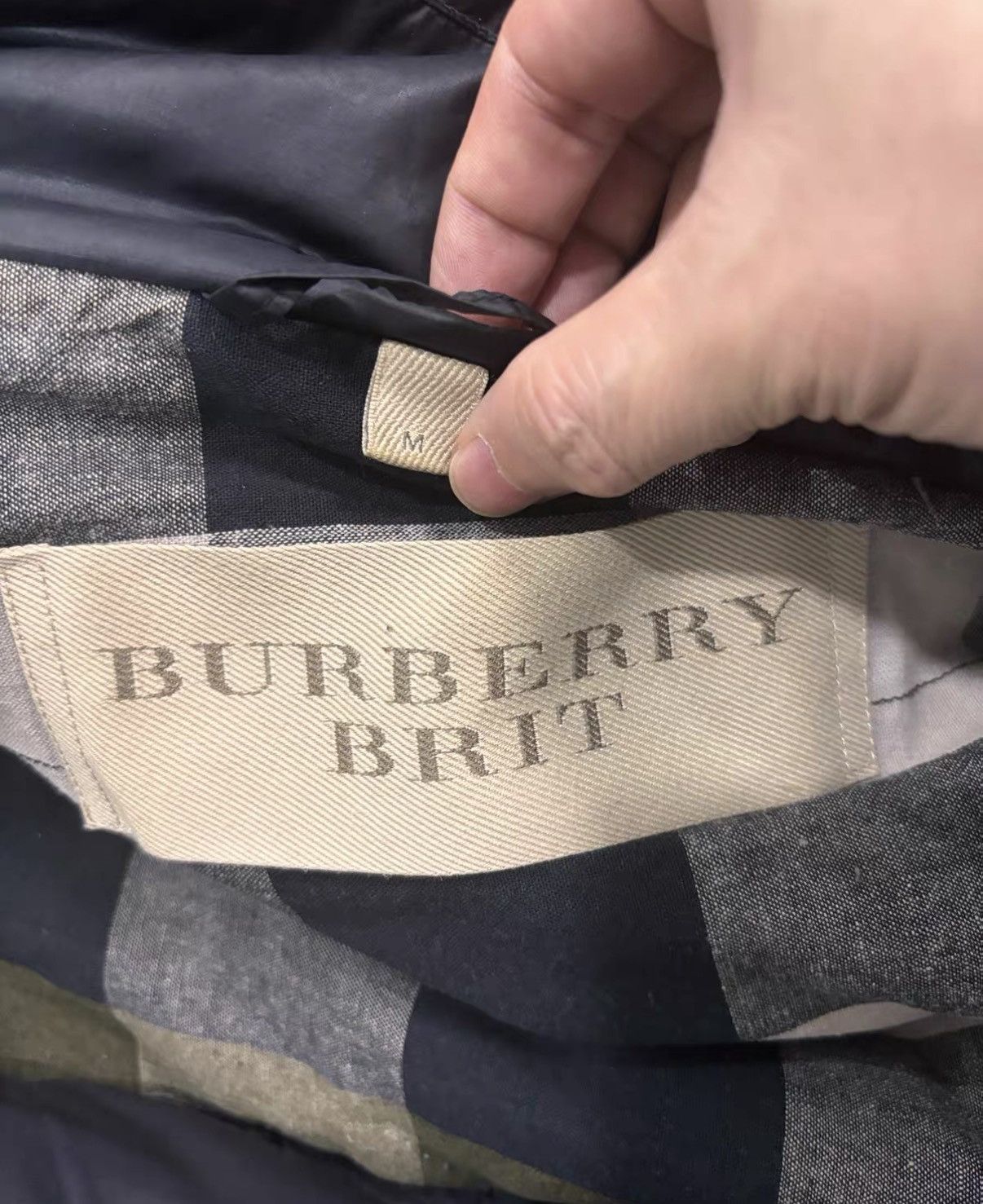 Burberry Burberry Down Jacket J2 Size US M / EU 48-50 / 2 - 3 Thumbnail