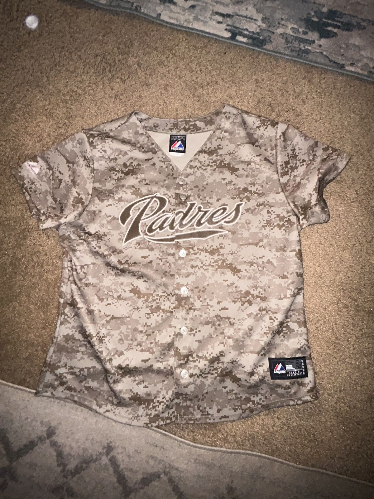 Majestic KIDS YOUTH XL - Stitched Camo San Diego Padres Jersey Size US S / EU 44-46 / 1 - 1 Thumbnail