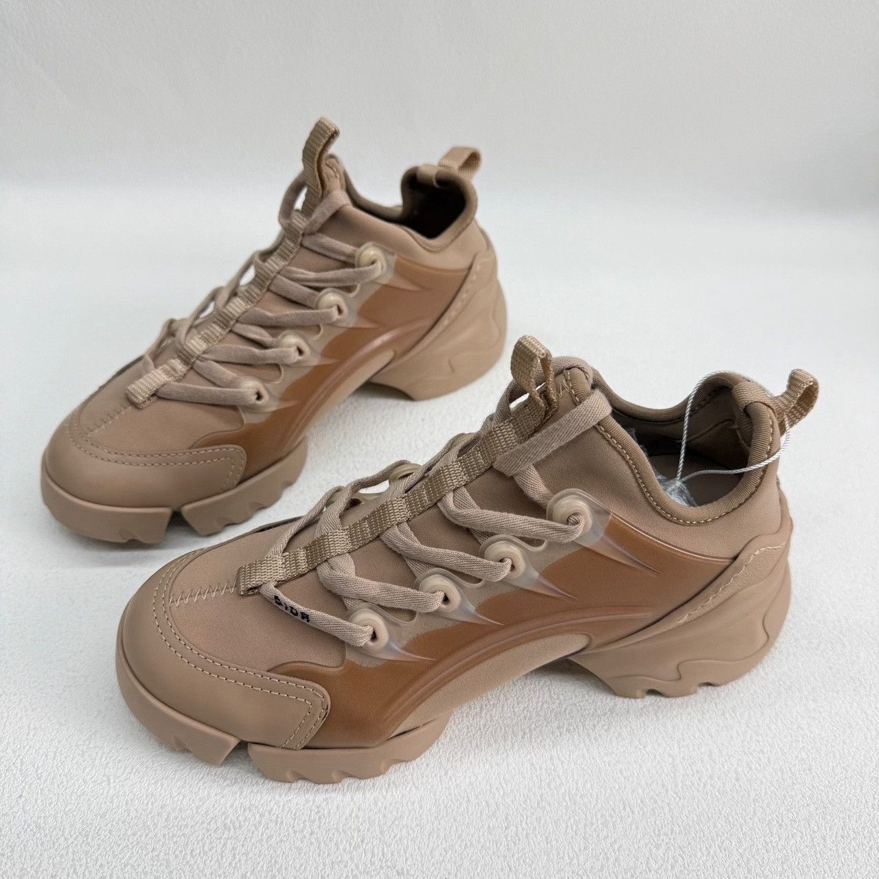 Dior Dior Pink Lowtop Sneakers us_5 Women Size US 5 / IT 35 - 1 Thumbnail